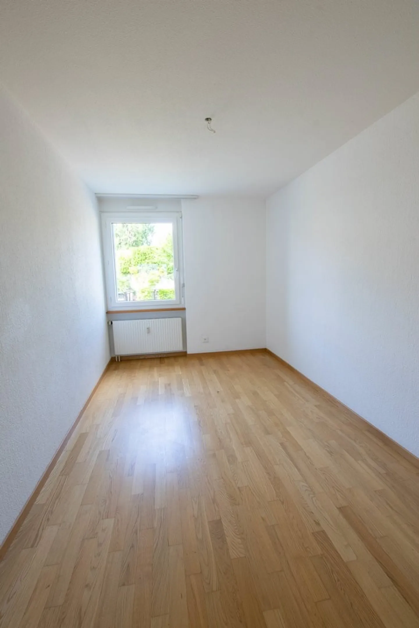 Zona residenziale tranquilla con terrazza soleggiata - Foto 5 di 11