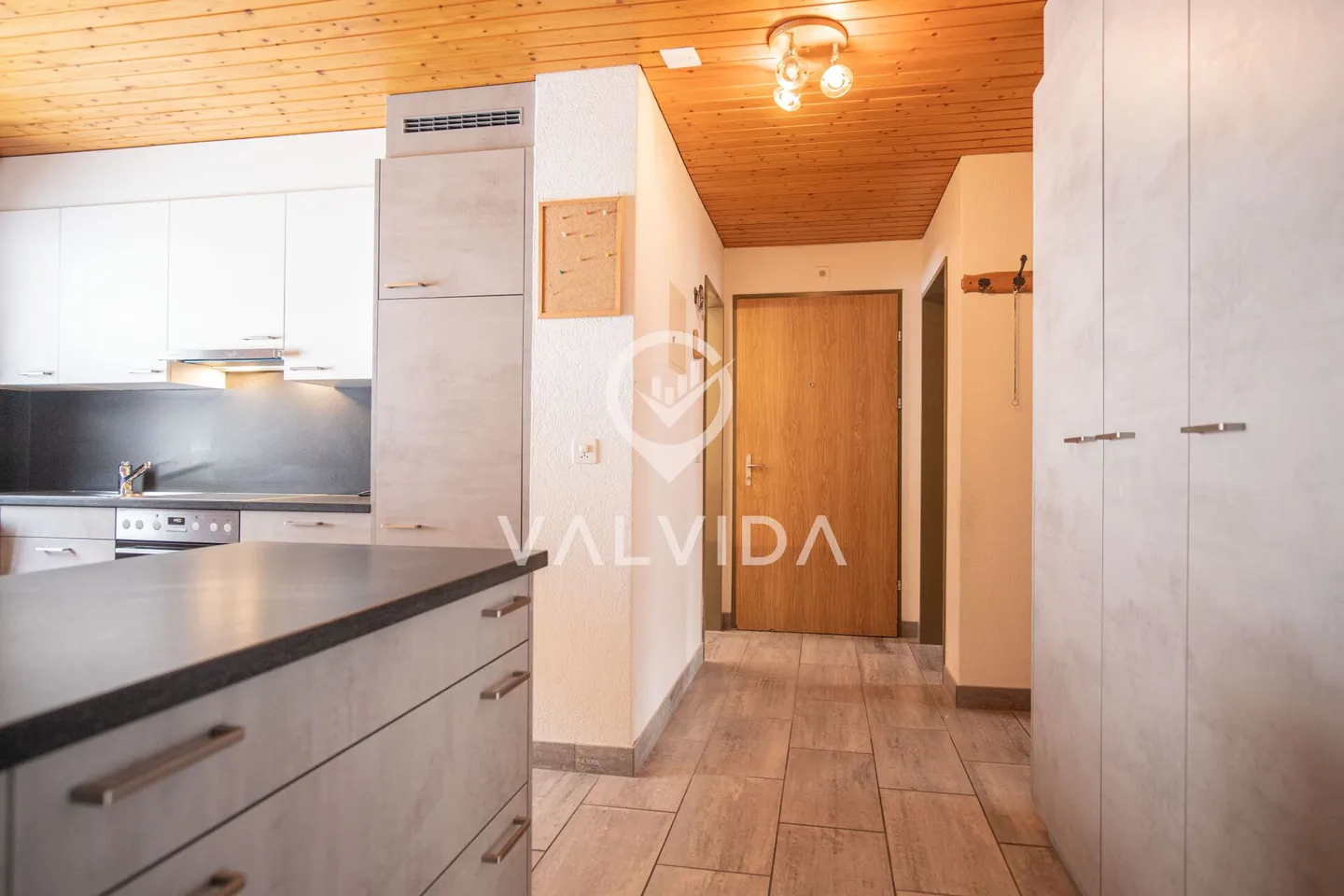 Investieren & profitieren - renovierte 4.5-Zimmerwohnung mit Garage und bestehen - Foto 1 von 9