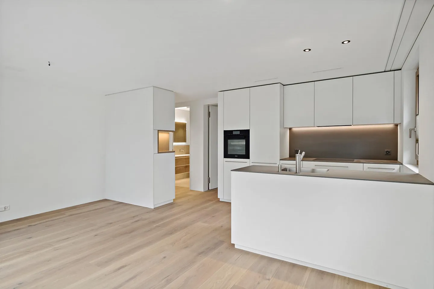 Appartamento giardino in standard esclusivo - Foto 3 di 7