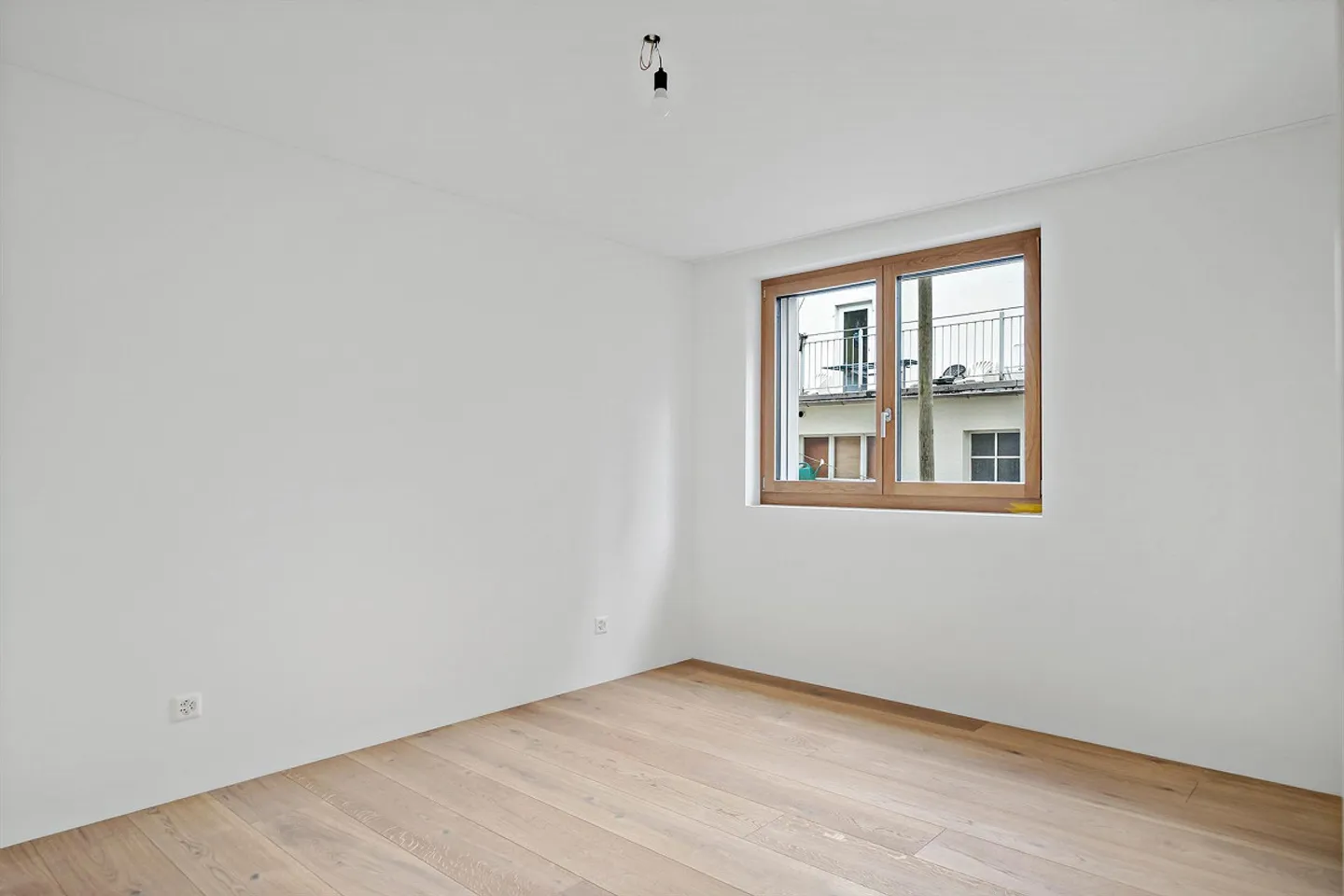 Appartamento giardino in standard esclusivo - Foto 5 di 7