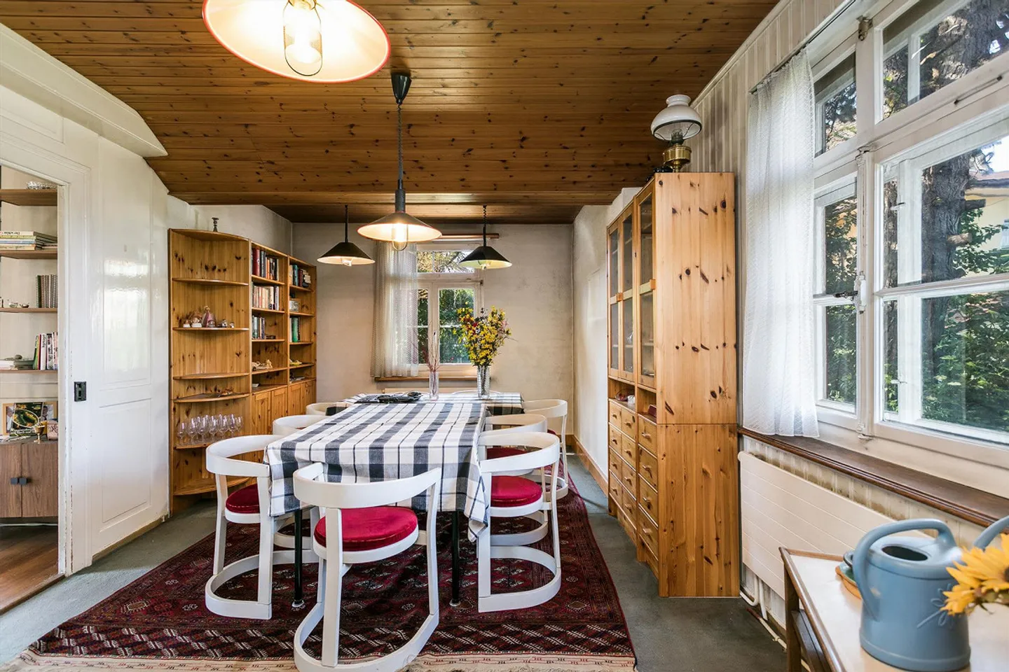 Charmante maison résidentielle avec beaucoup d'espace extérieur - Photo 5 sur 10