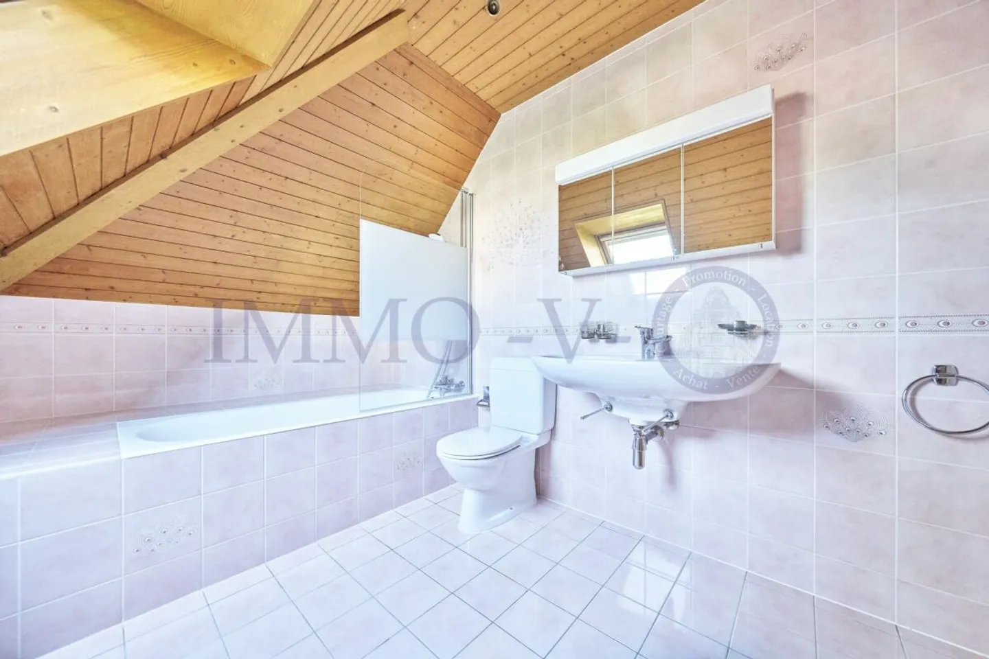 Single house for rent - Photo 14 of 19