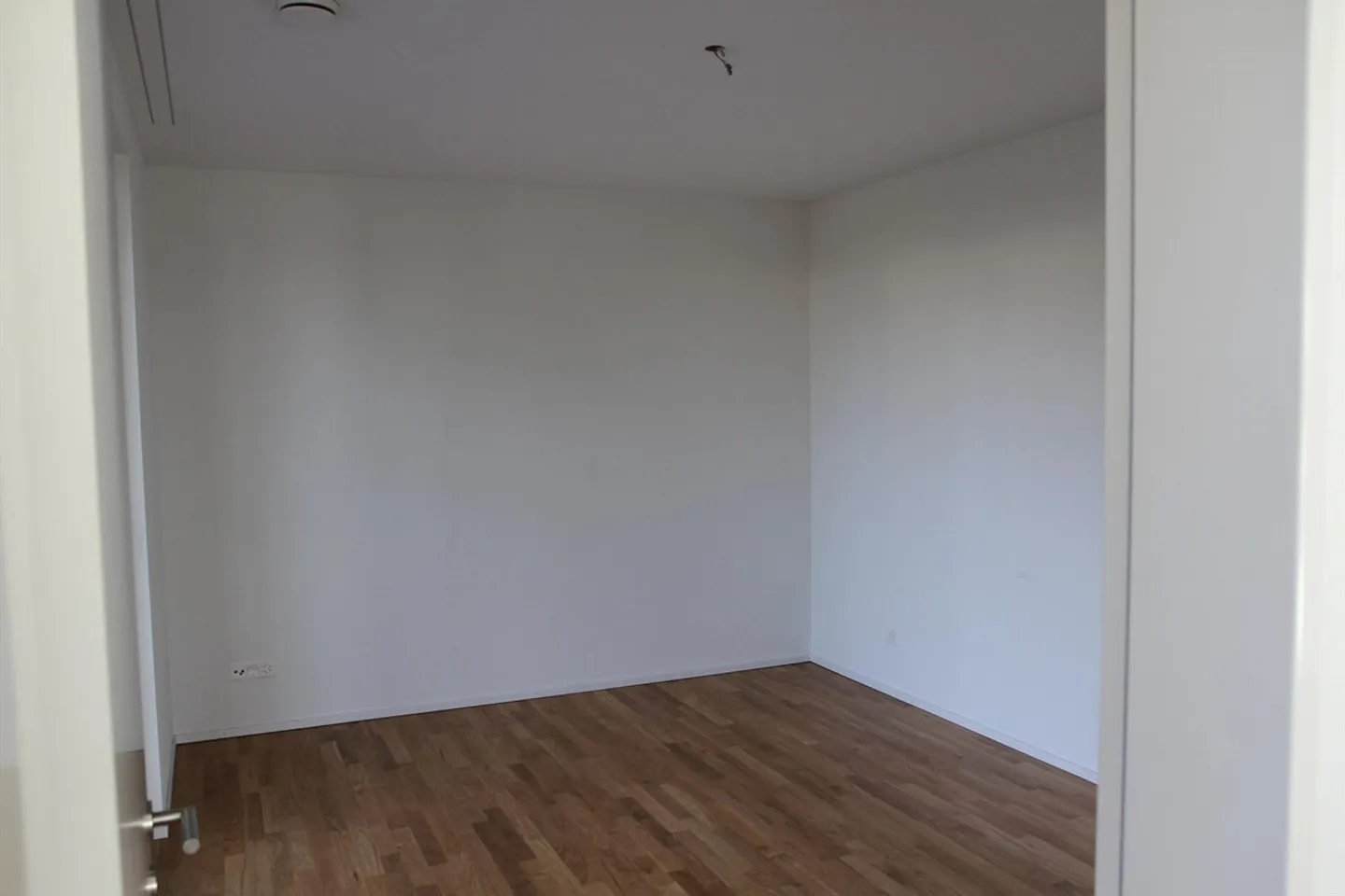 Helle 4.5 Zimmer Wohnung - Foto 7 von 16