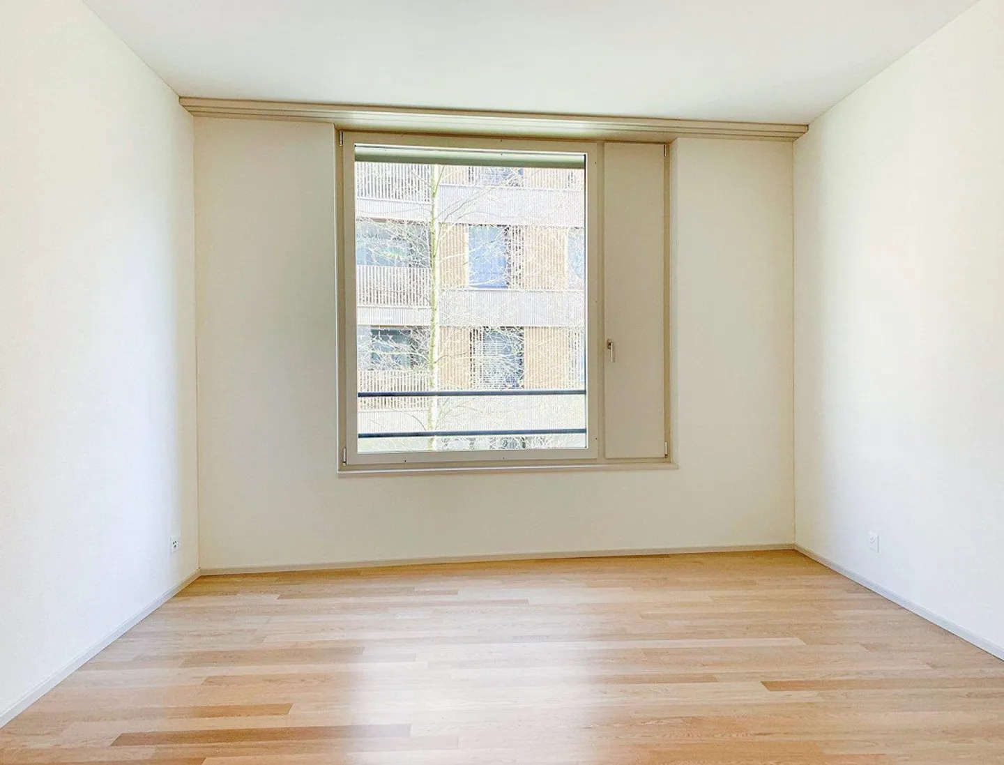 Living in SeeburgPark Lucerne! - Photo 6 of 13