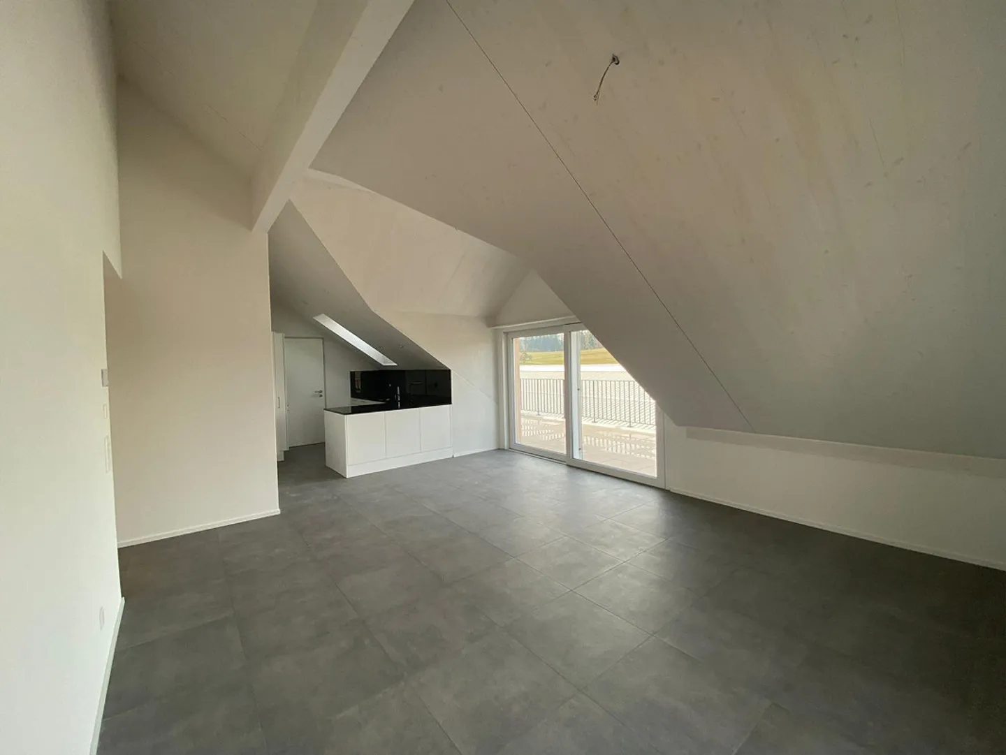 Appartamento duplex affascinante e luminoso di 4,5 stanze - Foto 1 di 9