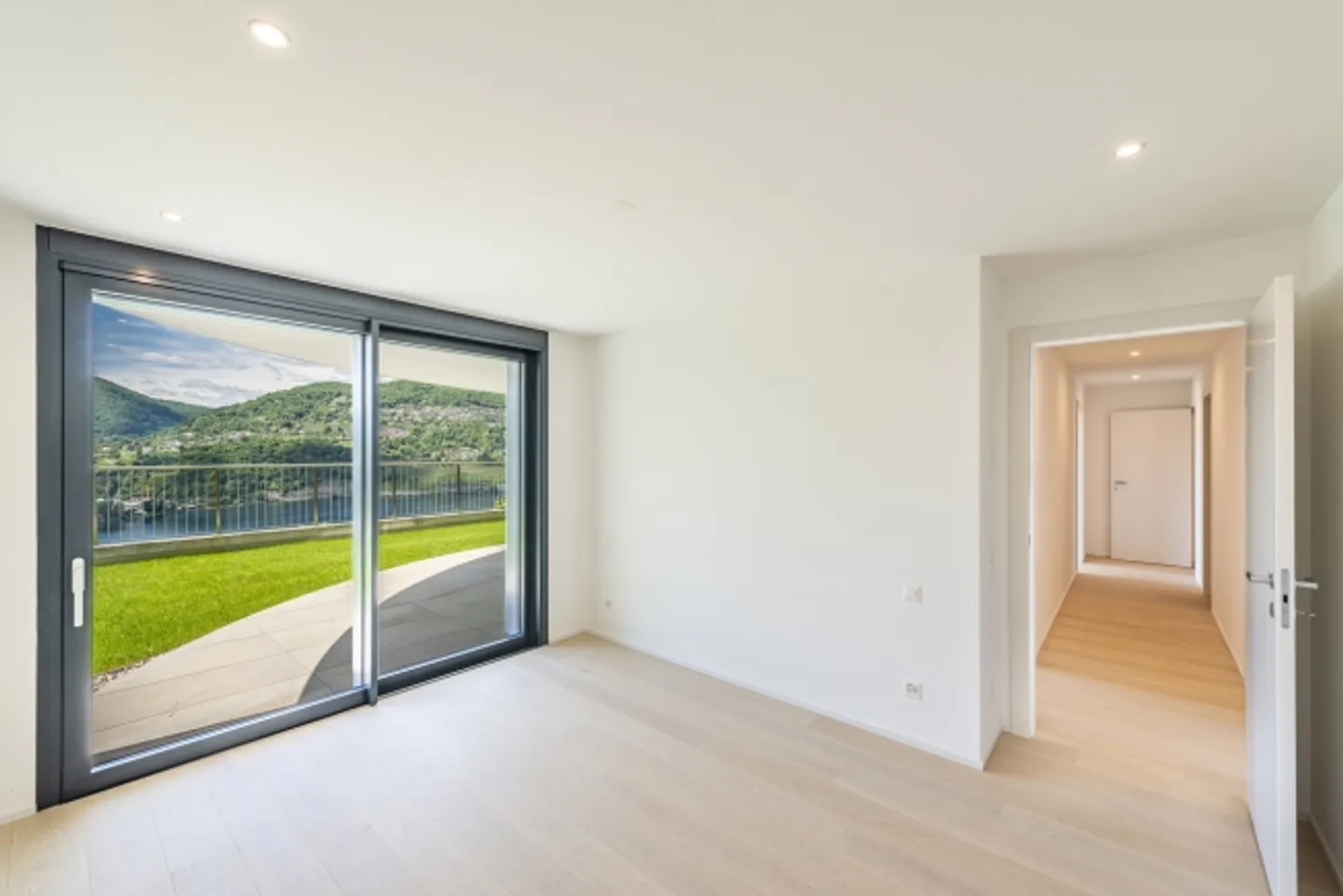 «Neue 4.5-Zimmer-Wohnung in repräsentativer Lage mit Seeblick» - Foto 8 von 15