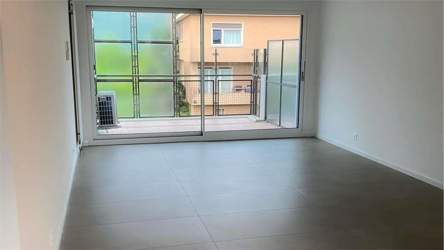 PORZA: RENOVIERTES 3,5-ZIMMER-APARTMENT - Foto 4 von 6