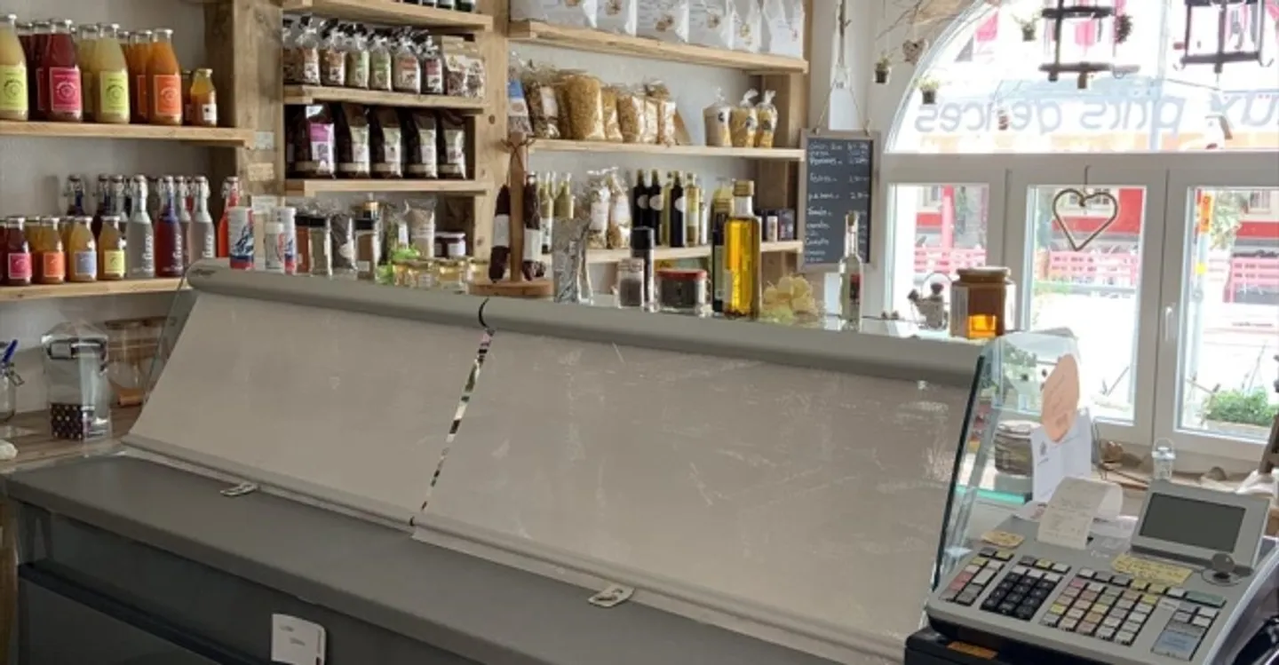 Commerce 3 rooms - Photo 12 of 13