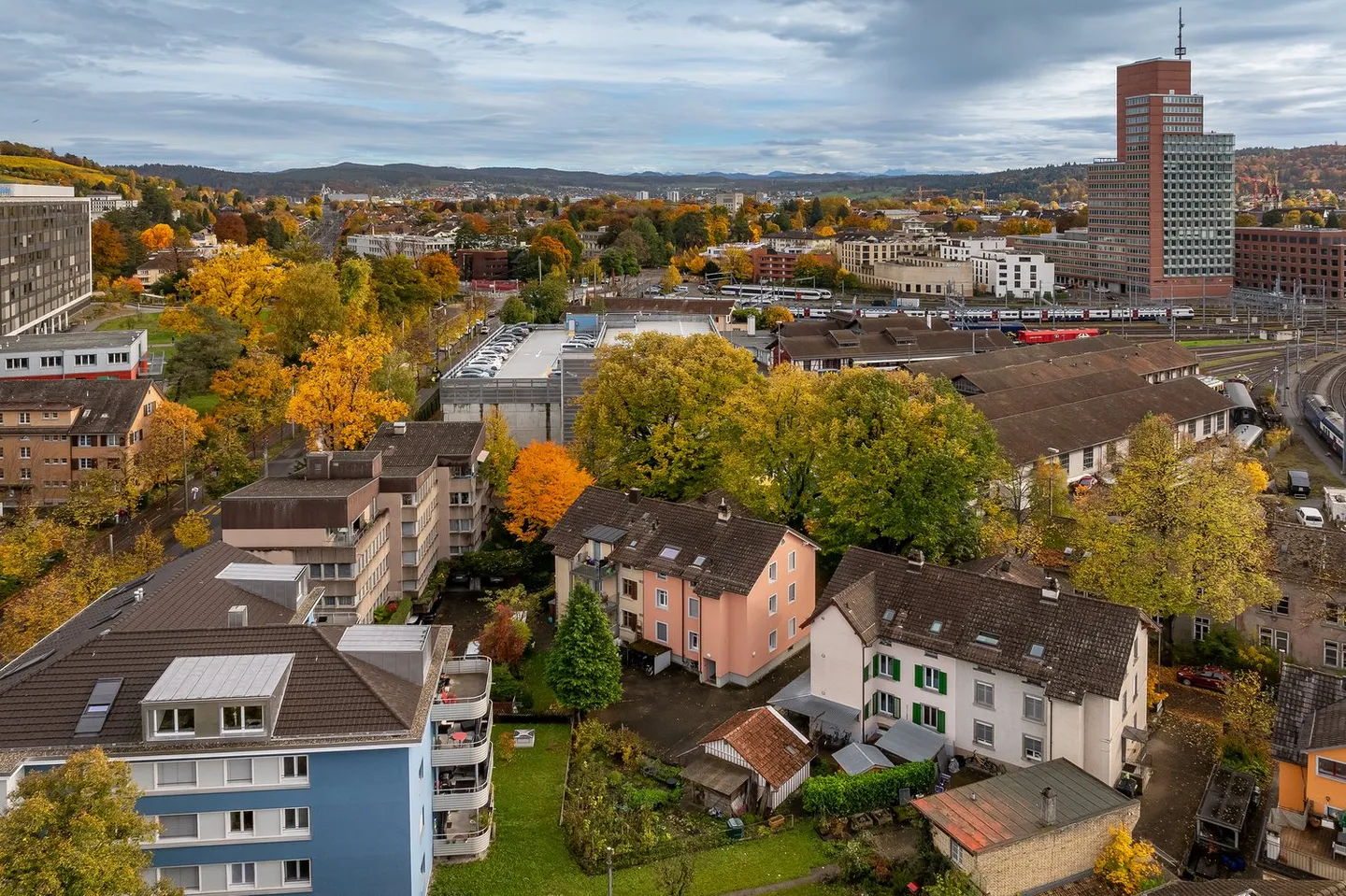 Investment opportunity in Winterthur (attached multi-family house) - Photo 12 of 13