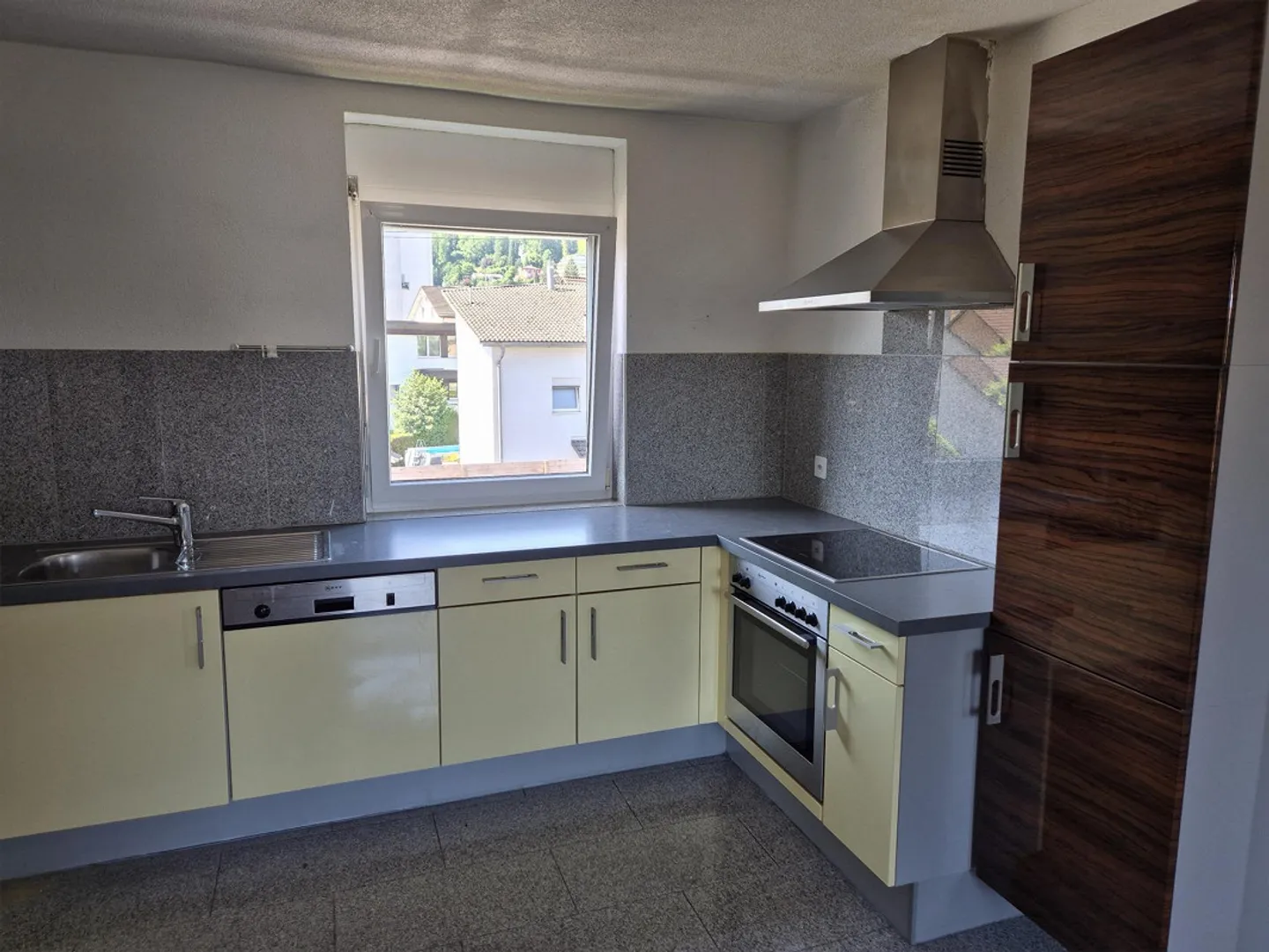Appartamento di 4 stanze - Foto 1 di 8