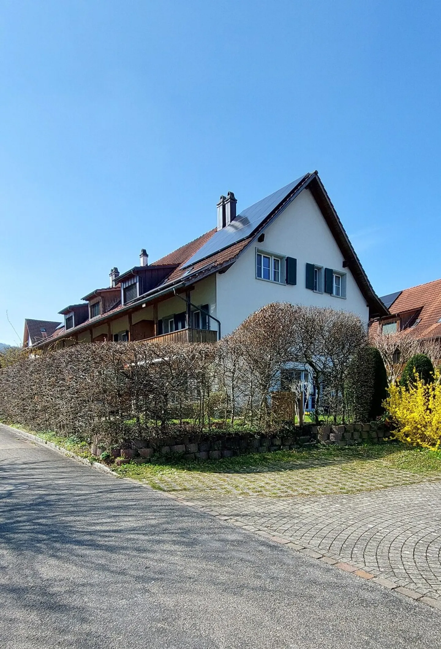 Charmante maison familiale à Lupfig - Photo 2 sur 10