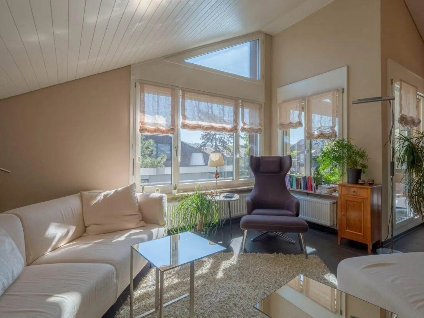 4.5 Z' attic apartment - centrally located in Muttenz, ideal for commuters! - Photo 4 of 12