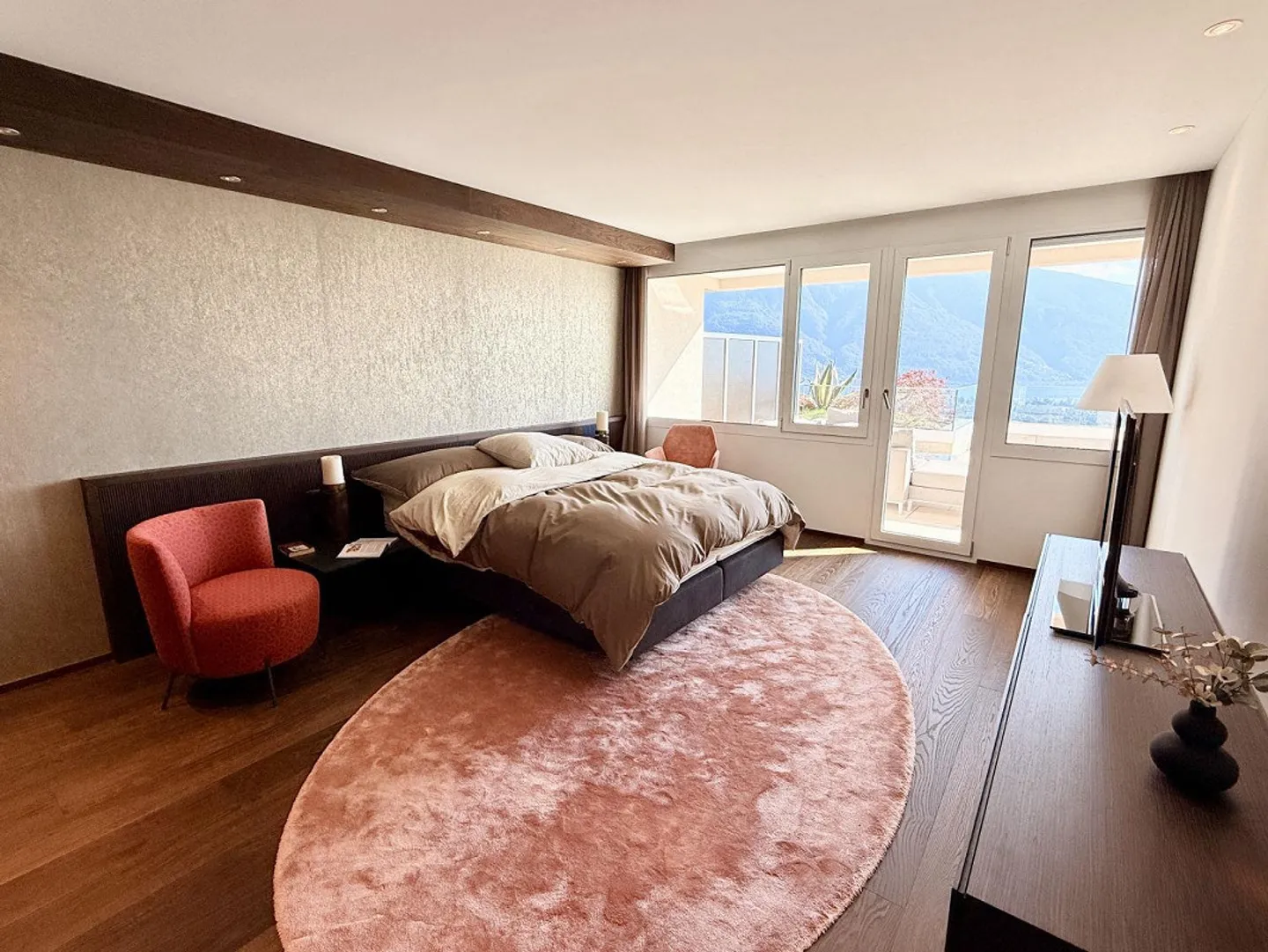 Großes Luxusapartment mit großer Terrasse und atemberaubendem Blick - Foto 5 von 10