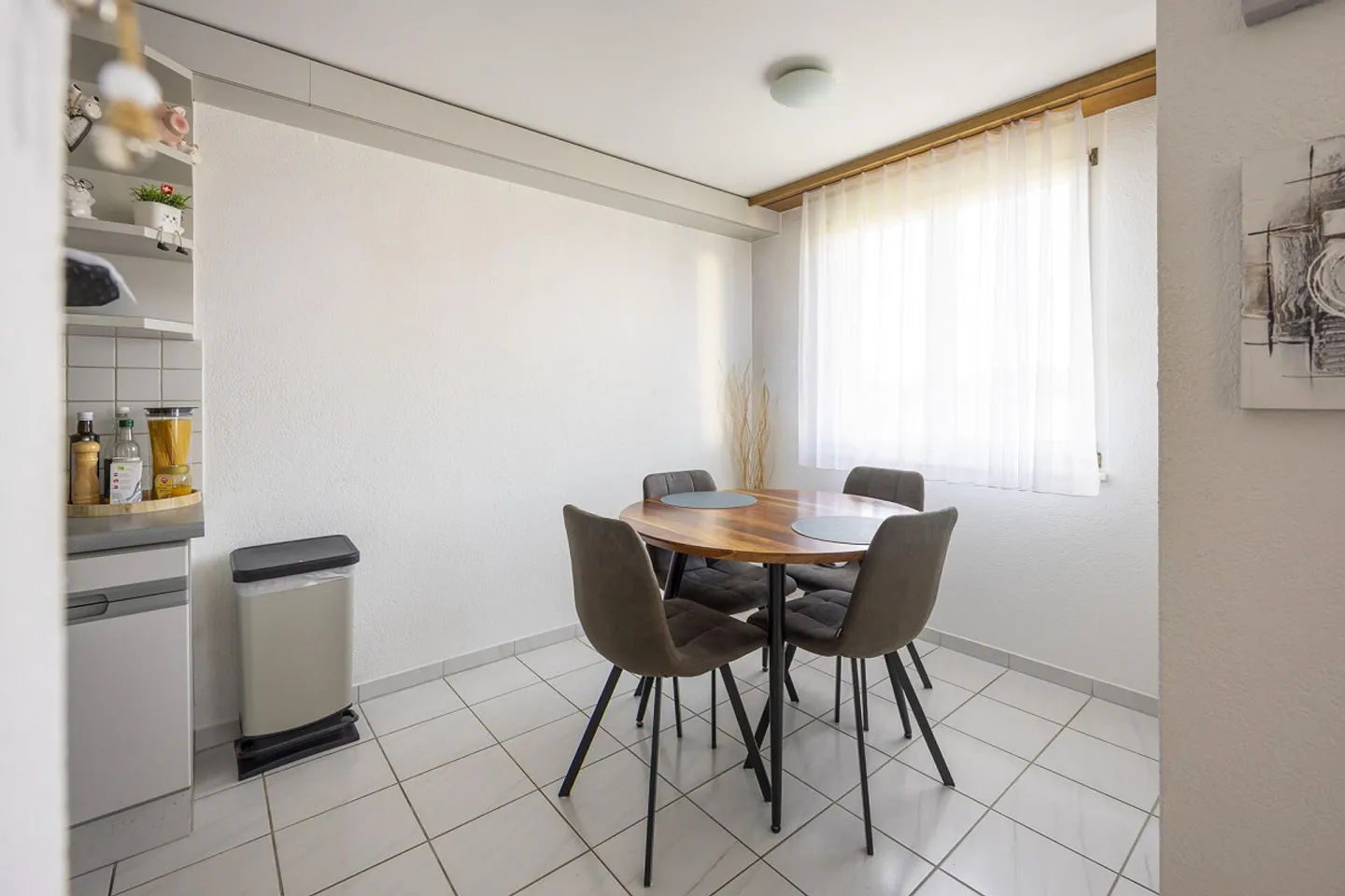 Residential Charm in a Central Location - Photo 9 of 13