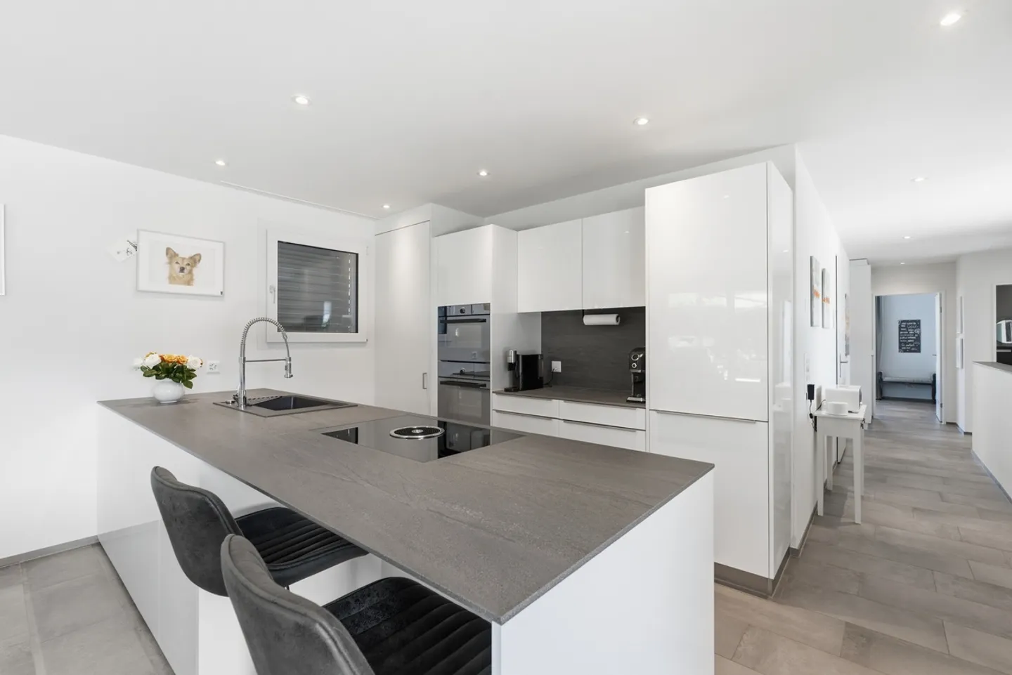4.5-Zimmer Maisonette-Wohnung mit 247 m² Garten - Photo 6 of 14