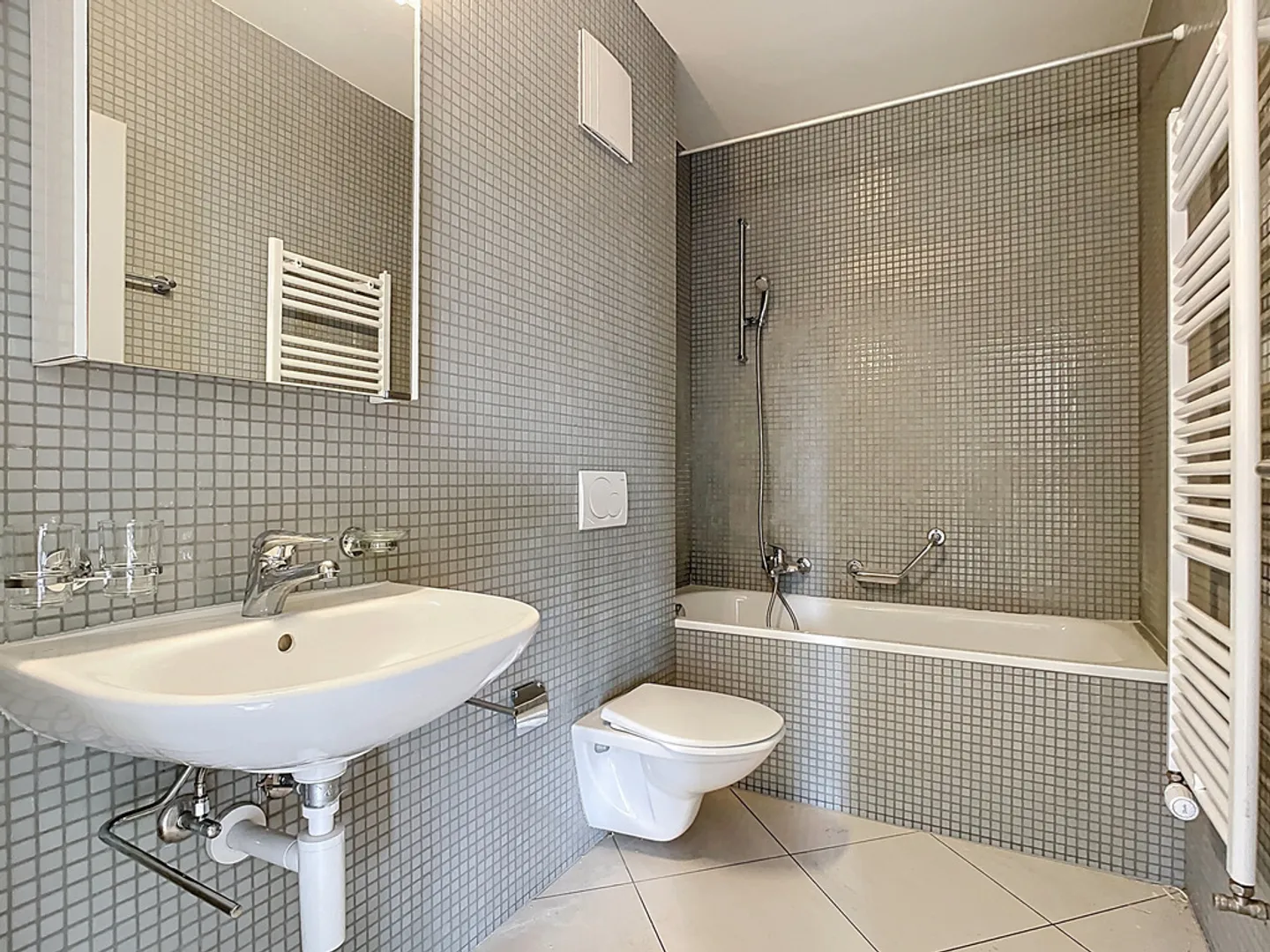 Appartamento 4 locali - Foto 9 di 10