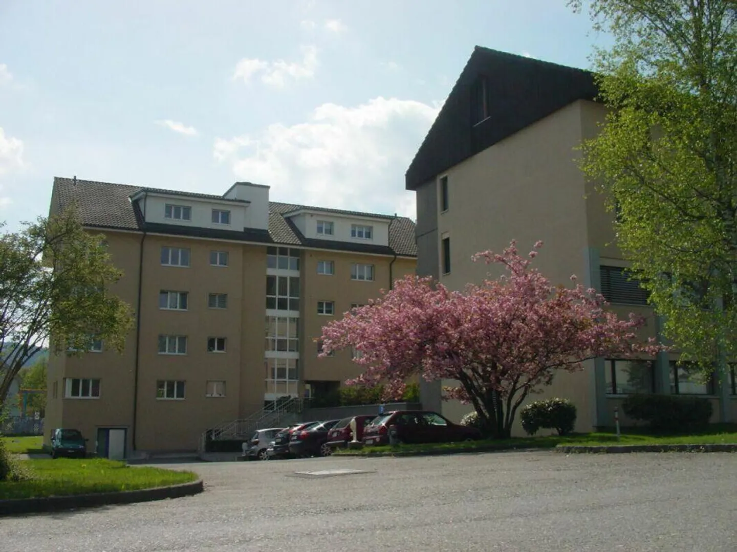 Outdoor Parking in Rotkreuz - Photo 1 of 1