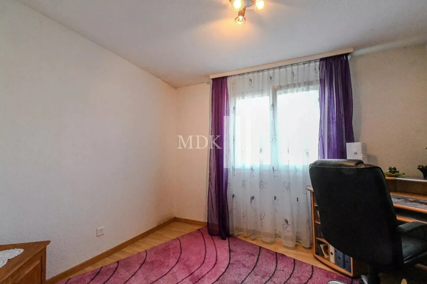 Confortable appartement traversant de 4.5 pièces - Photo 6 sur 13