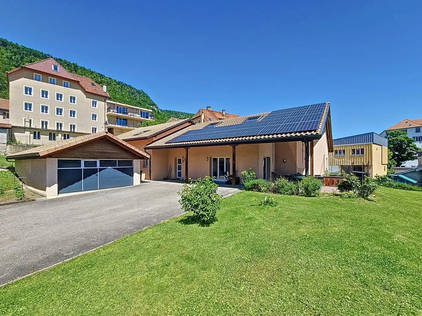 Villa individuelle 9 pièces à St-Imier - Foto 2 von 30