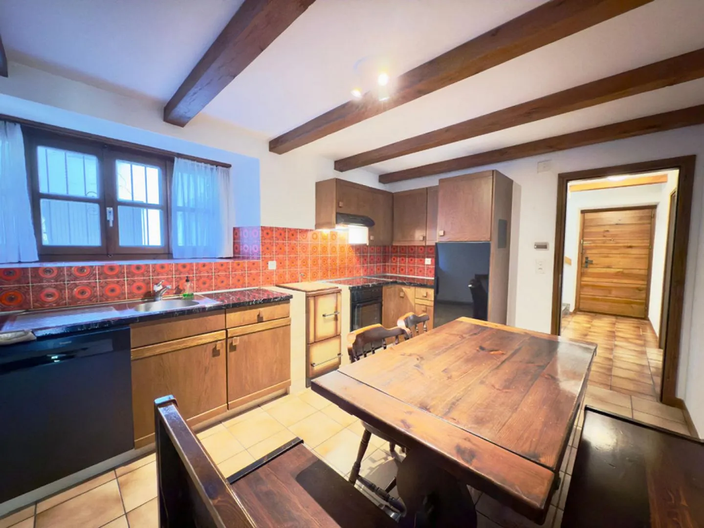 5 ½ Room Ticino House with Large Plot and Sun | House ... - Photo 3 of 9