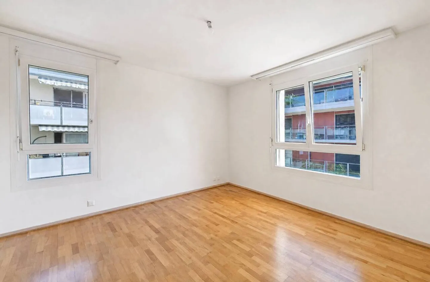 Appartement lumineux de 3,5 pièces. Proche de toutes commodités. - Photo 6 sur 10