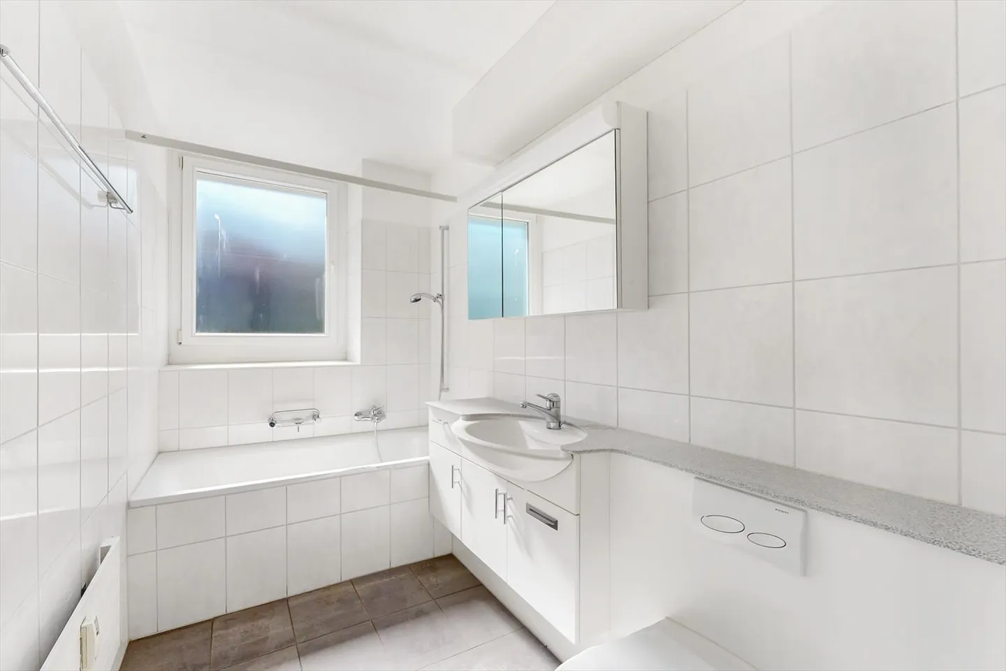 Appartamento luminoso con una bella vista sul verde! - Foto 5 di 11