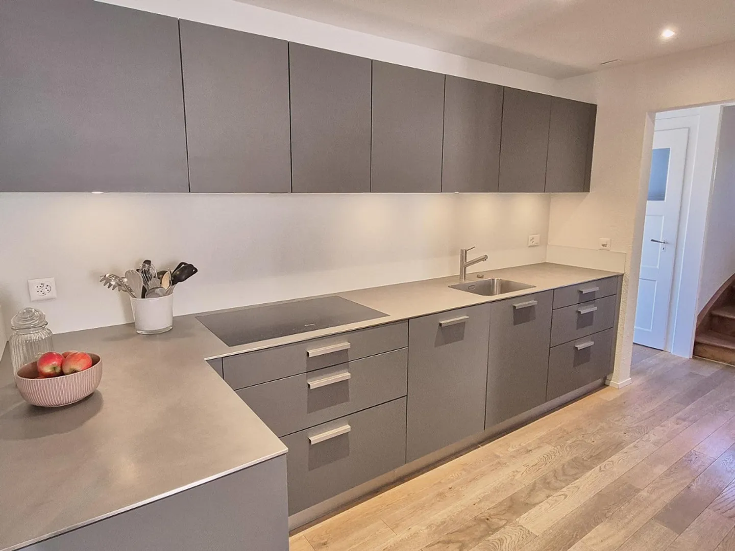 Gioielli nel quartiere ovest di Thun - Foto 9 di 15