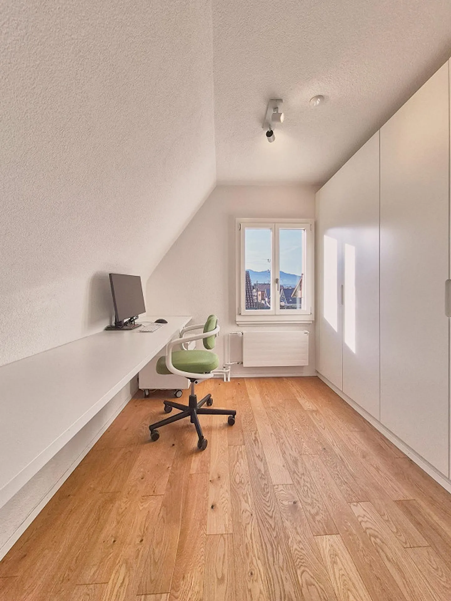 Gioielli nel quartiere ovest di Thun - Foto 15 di 15