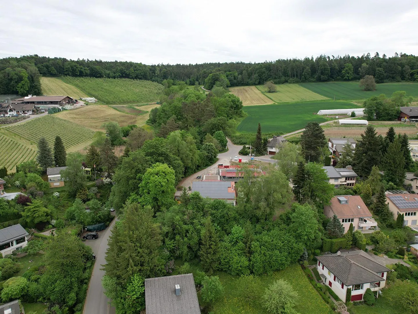 Terrain à bâtir pour une maison individuelle indépendante dans un emplacement attrayant - Photo 9 sur 13
