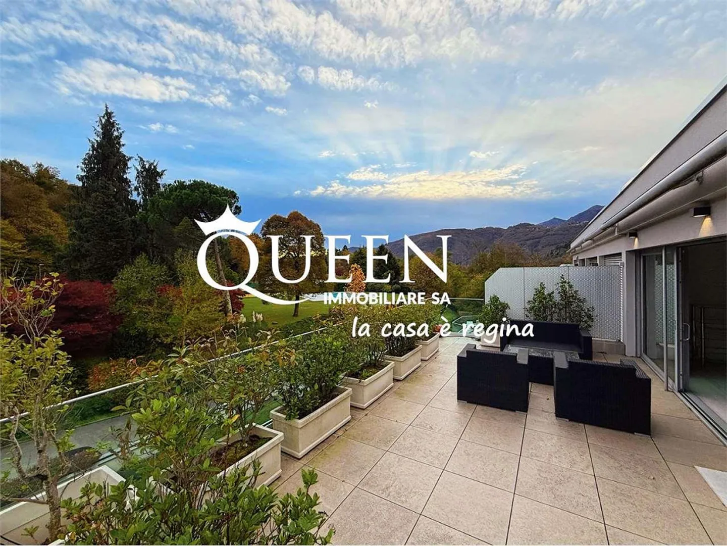 Origlio : penthouse meublé 4.5 pièces, 220 m², avec terrasses, piscine, c - Photo 5 sur 12