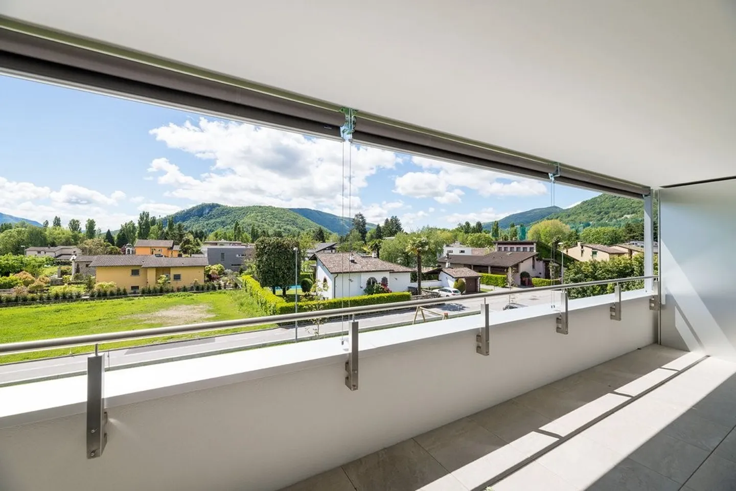 Appartement moderne avec terrasse - Photo 7 sur 7