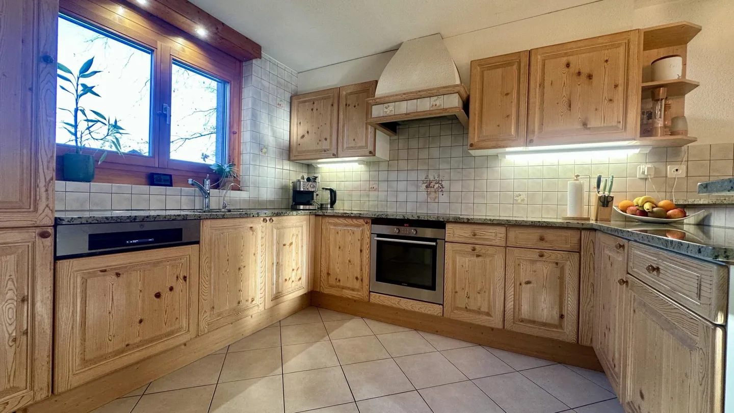 Charming House of 220m², in a quiet area - Photo 5 of 14