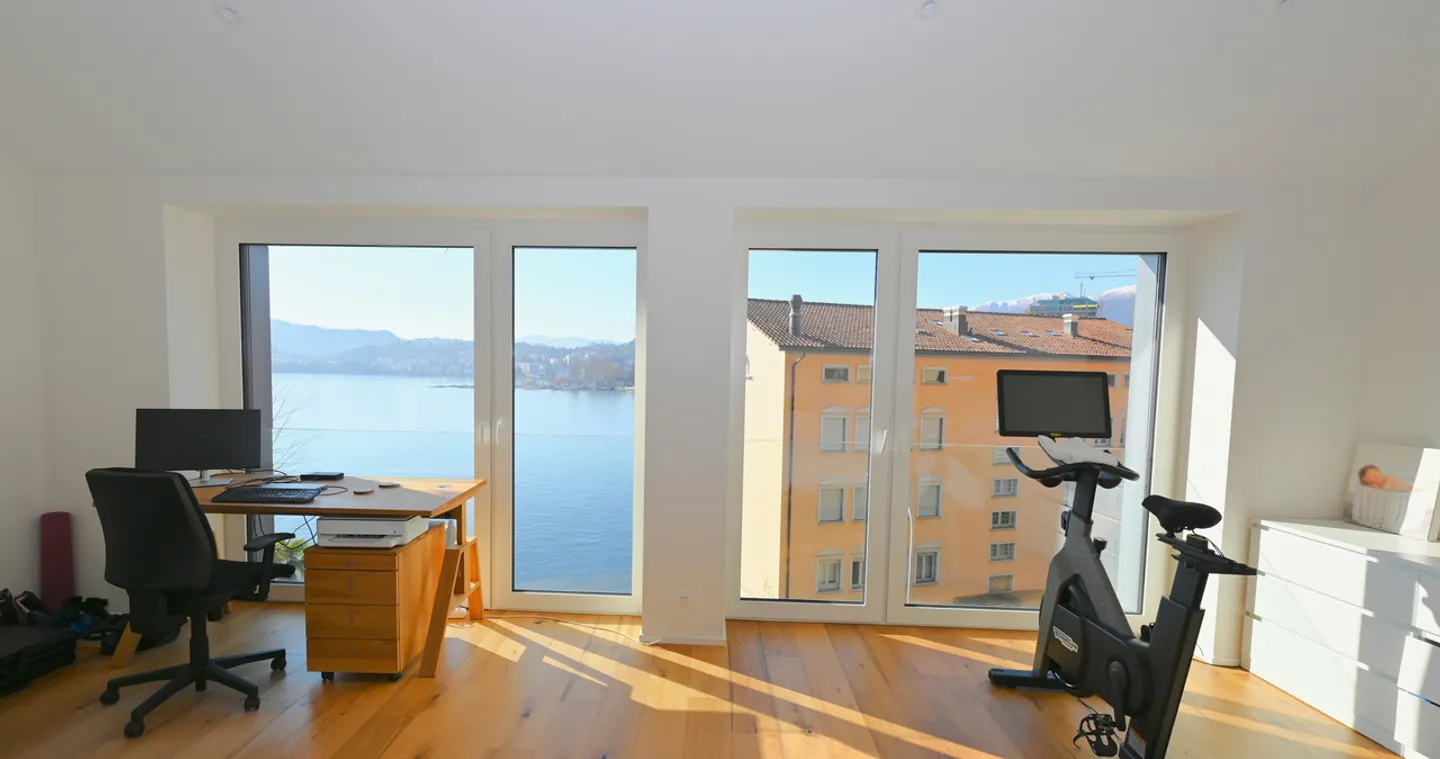 Villa de Design Exclusive à 20 Mètres des Rives du Lac de Lugano - Photo 6 sur 10