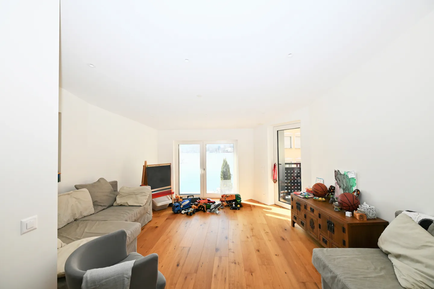 Villa de Design Exclusive à 20 Mètres des Rives du Lac de Lugano - Photo 9 sur 10