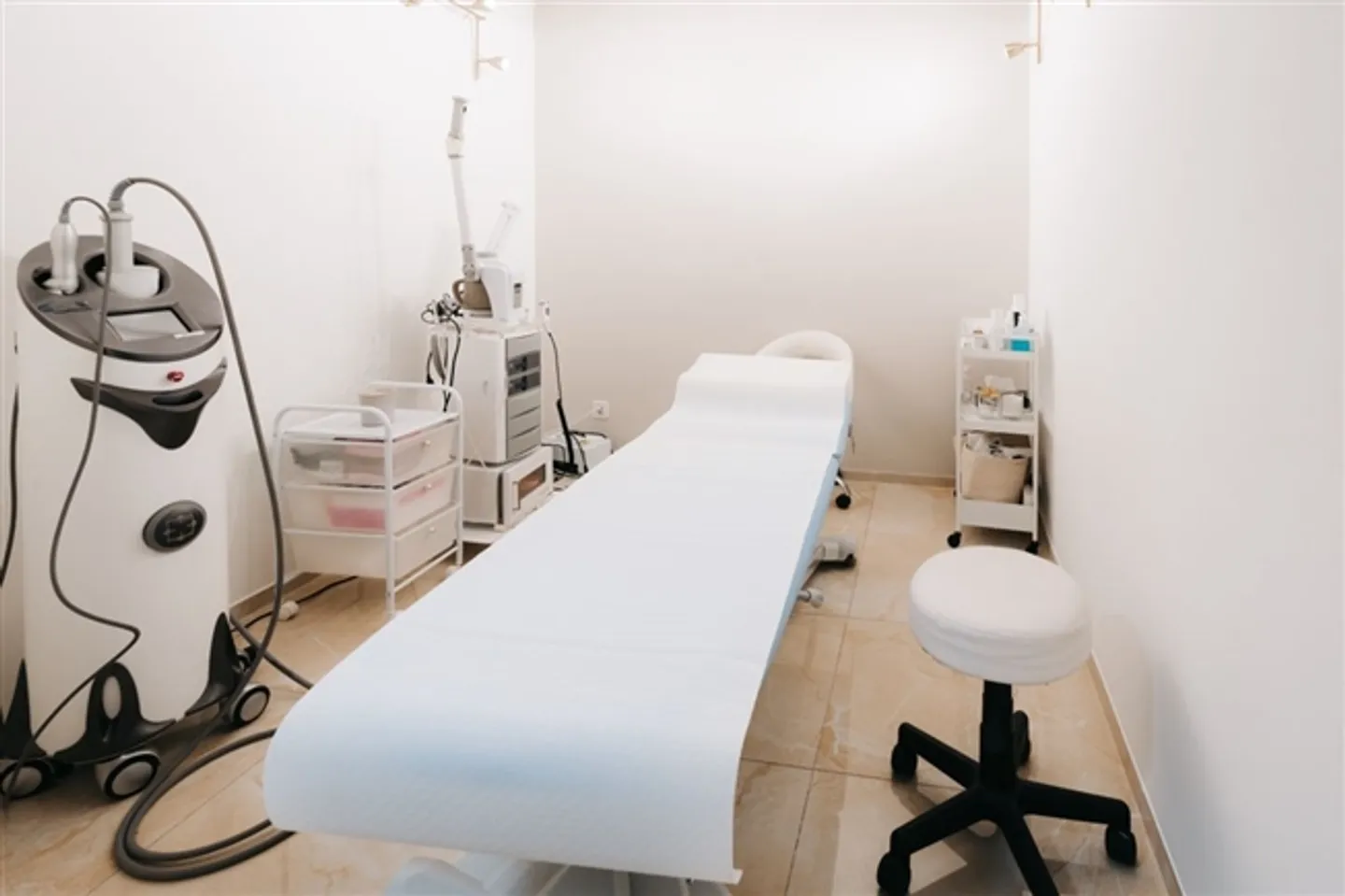 4 Room single house - Photo 6 of 8