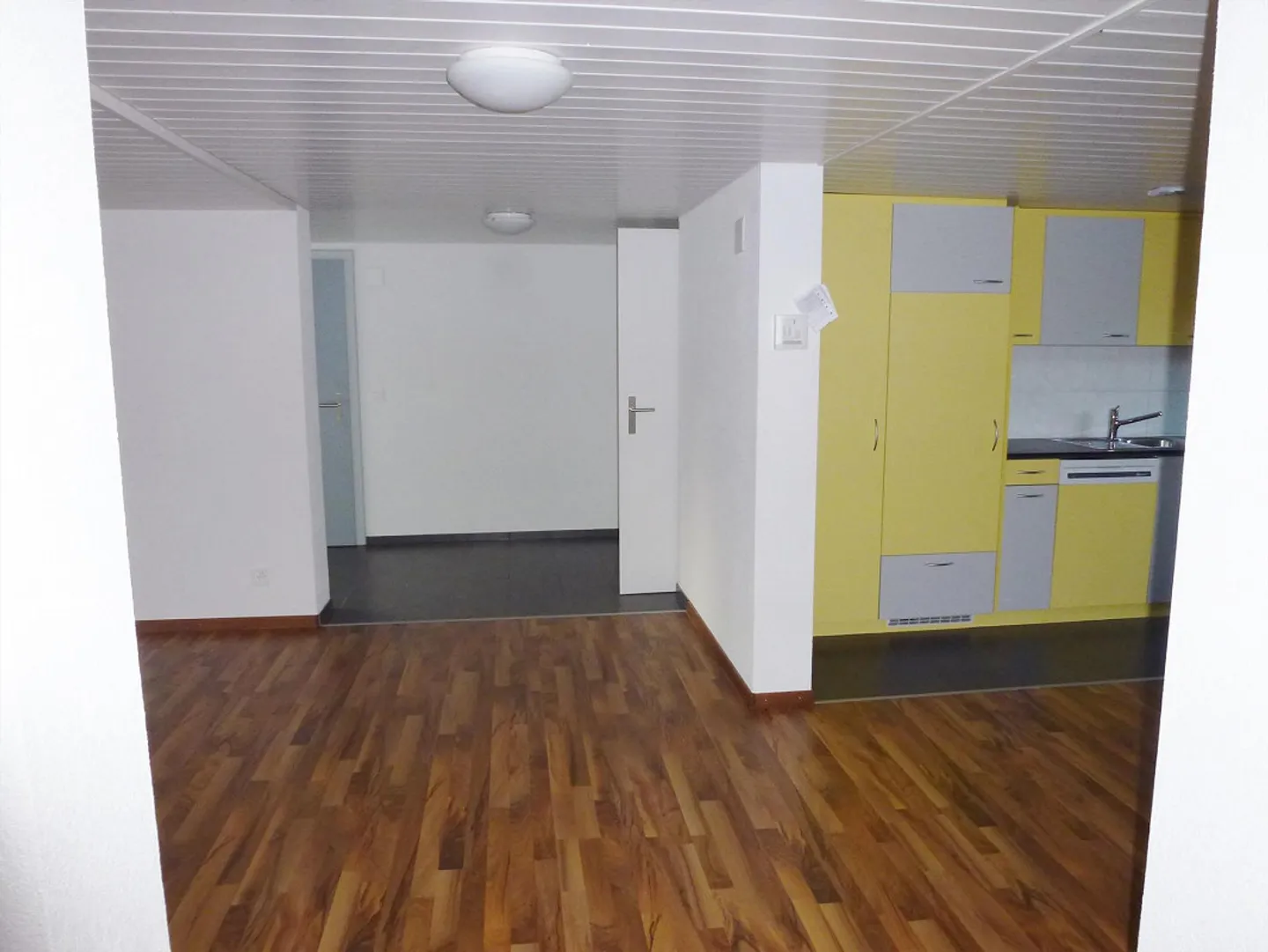 Appartement 4.5 pièces avec grande terrasse et vue fantastique - Photo 5 sur 20