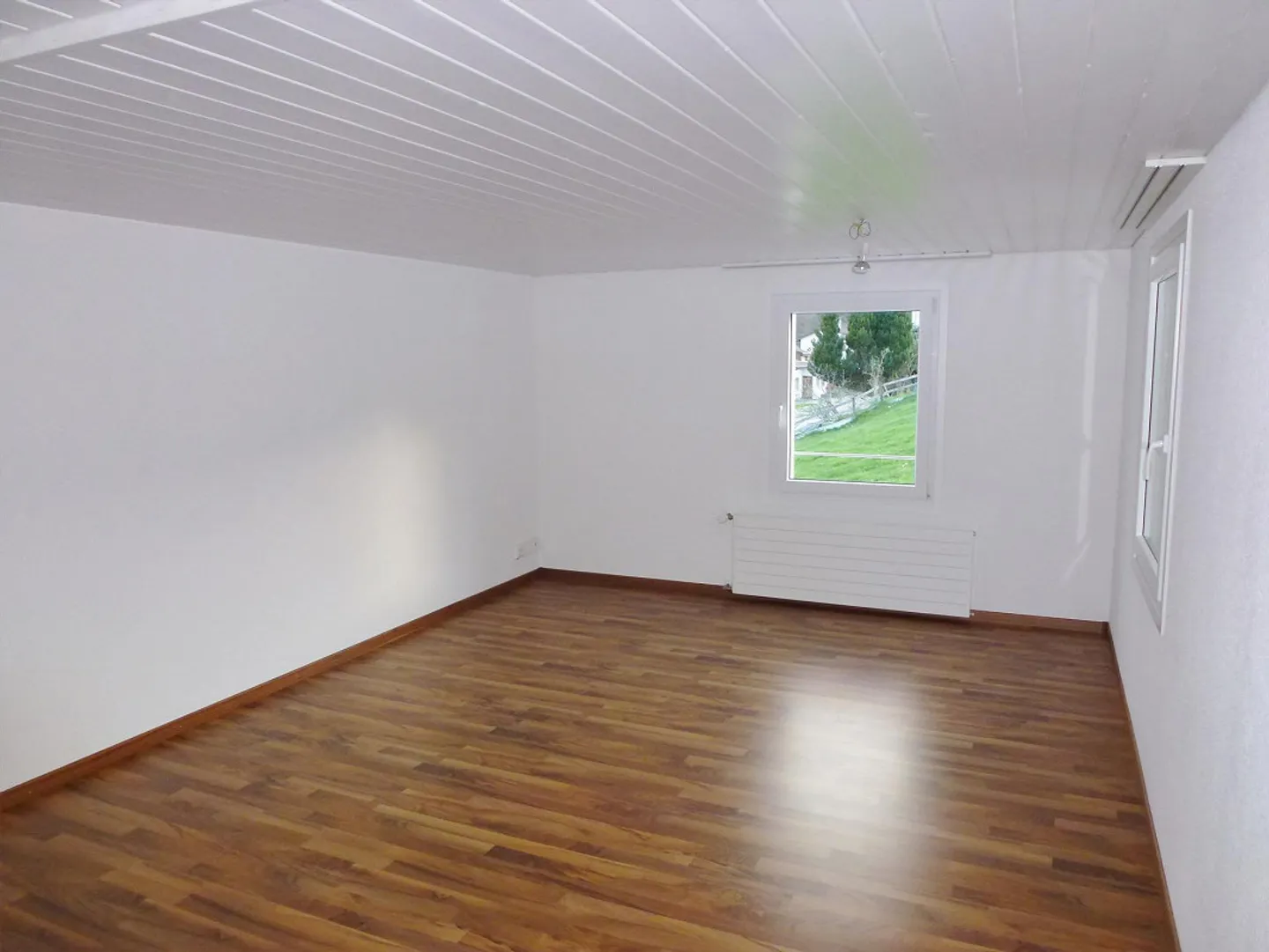 Appartement 4.5 pièces avec grande terrasse et vue fantastique - Photo 6 sur 20