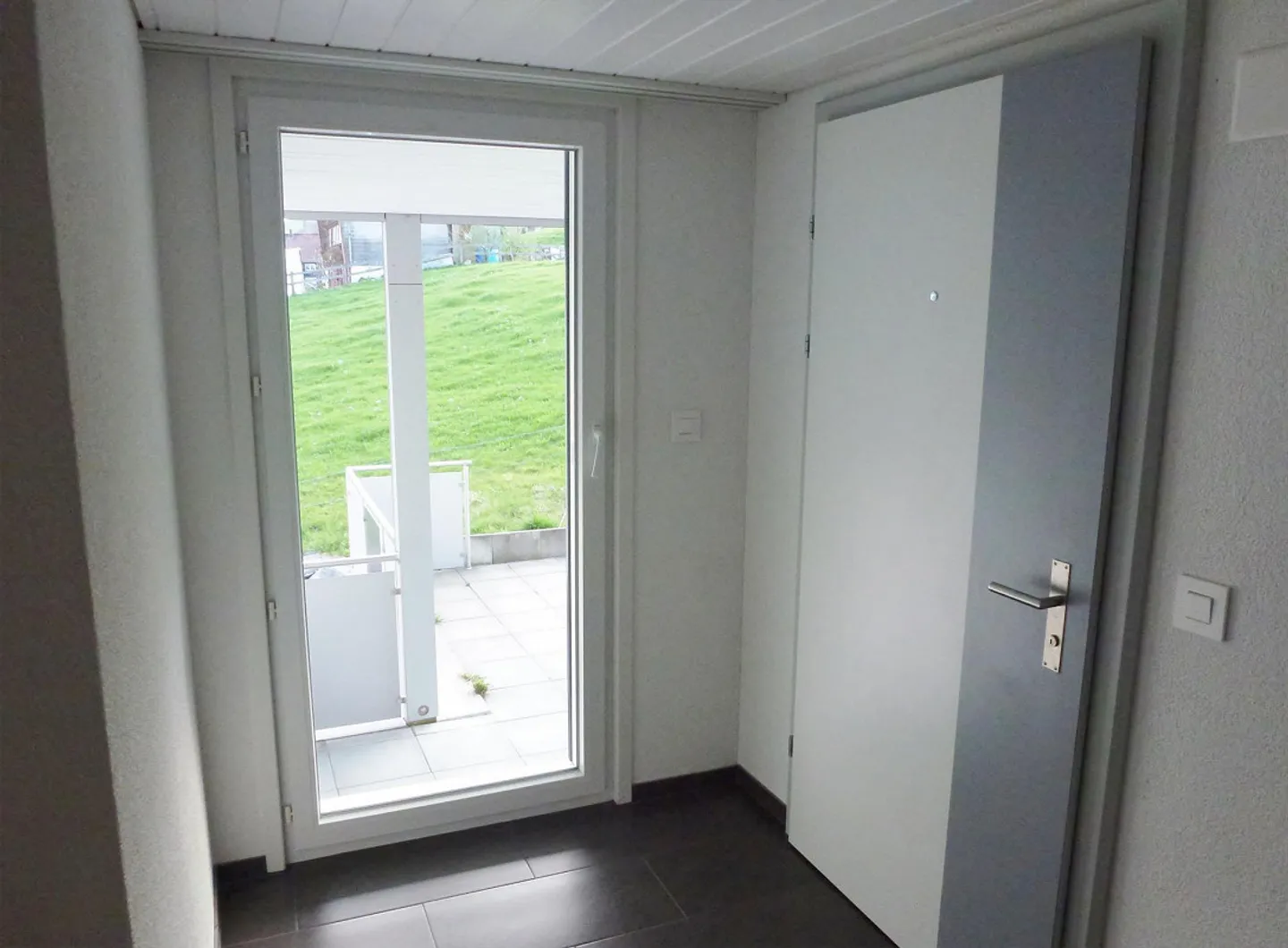 Appartement 4.5 pièces avec grande terrasse et vue fantastique - Photo 12 sur 20