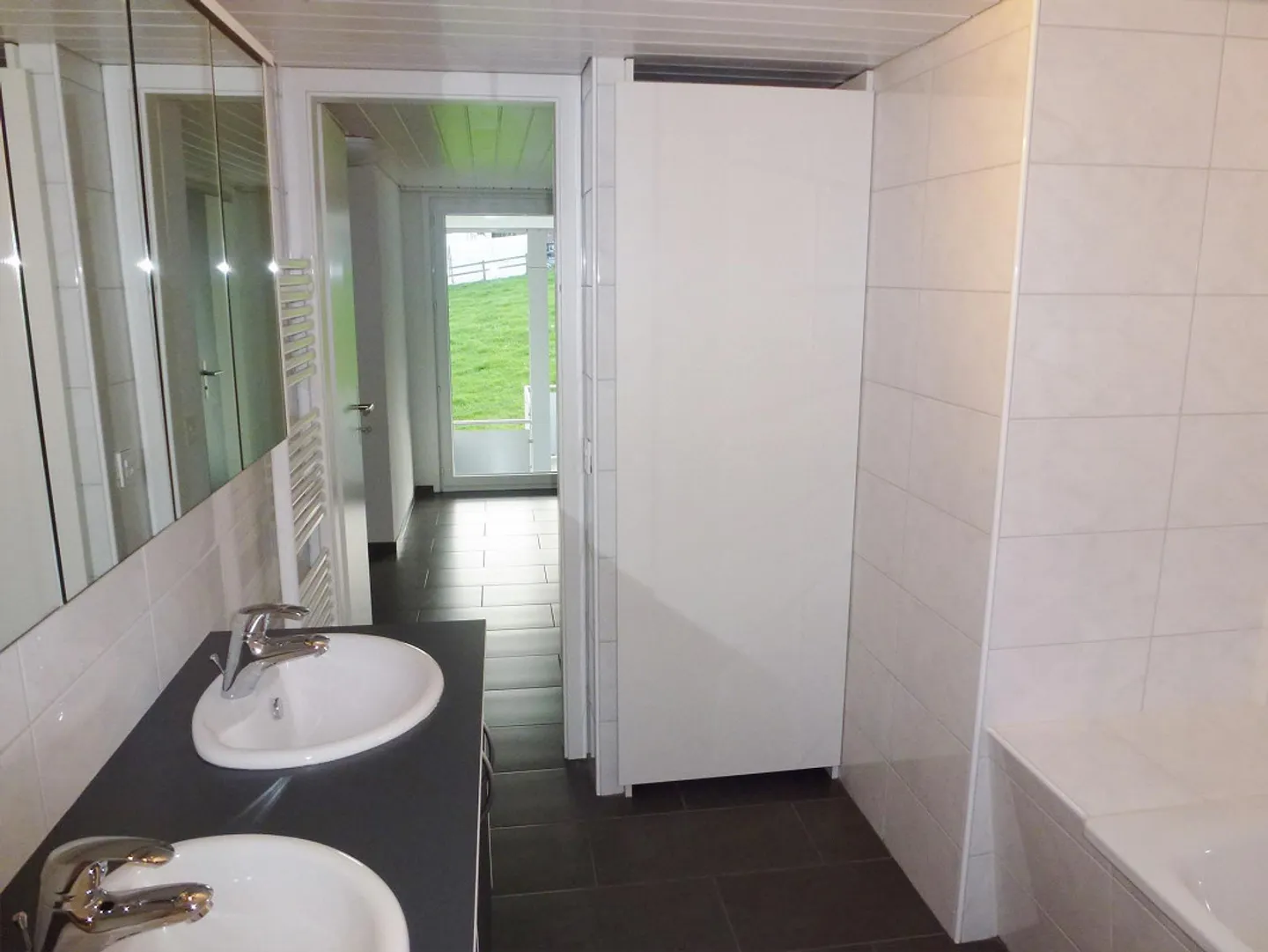 Appartement 4.5 pièces avec grande terrasse et vue fantastique - Photo 14 sur 20