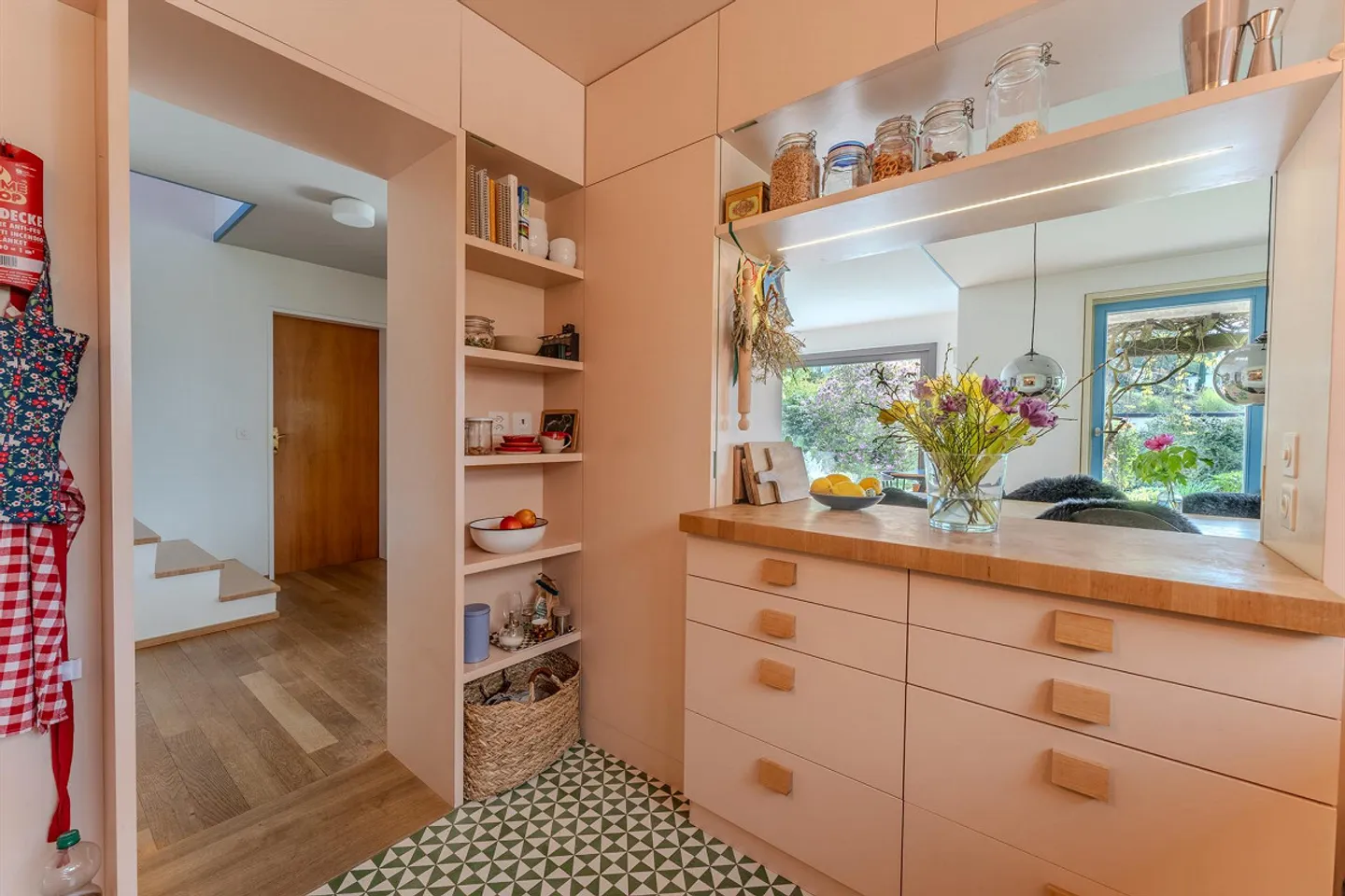 Spacious Single-Family Home with Idyllic Garden in a Quiet Location - Photo 12 of 28