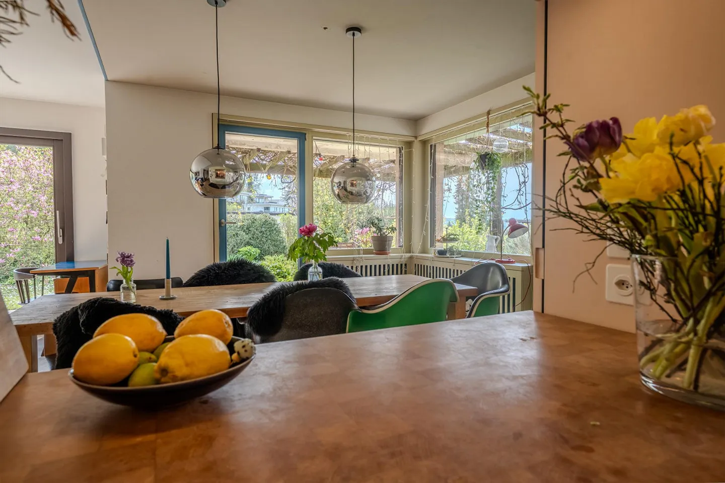 Spacious Single-Family Home with Idyllic Garden in a Quiet Location - Photo 13 of 28