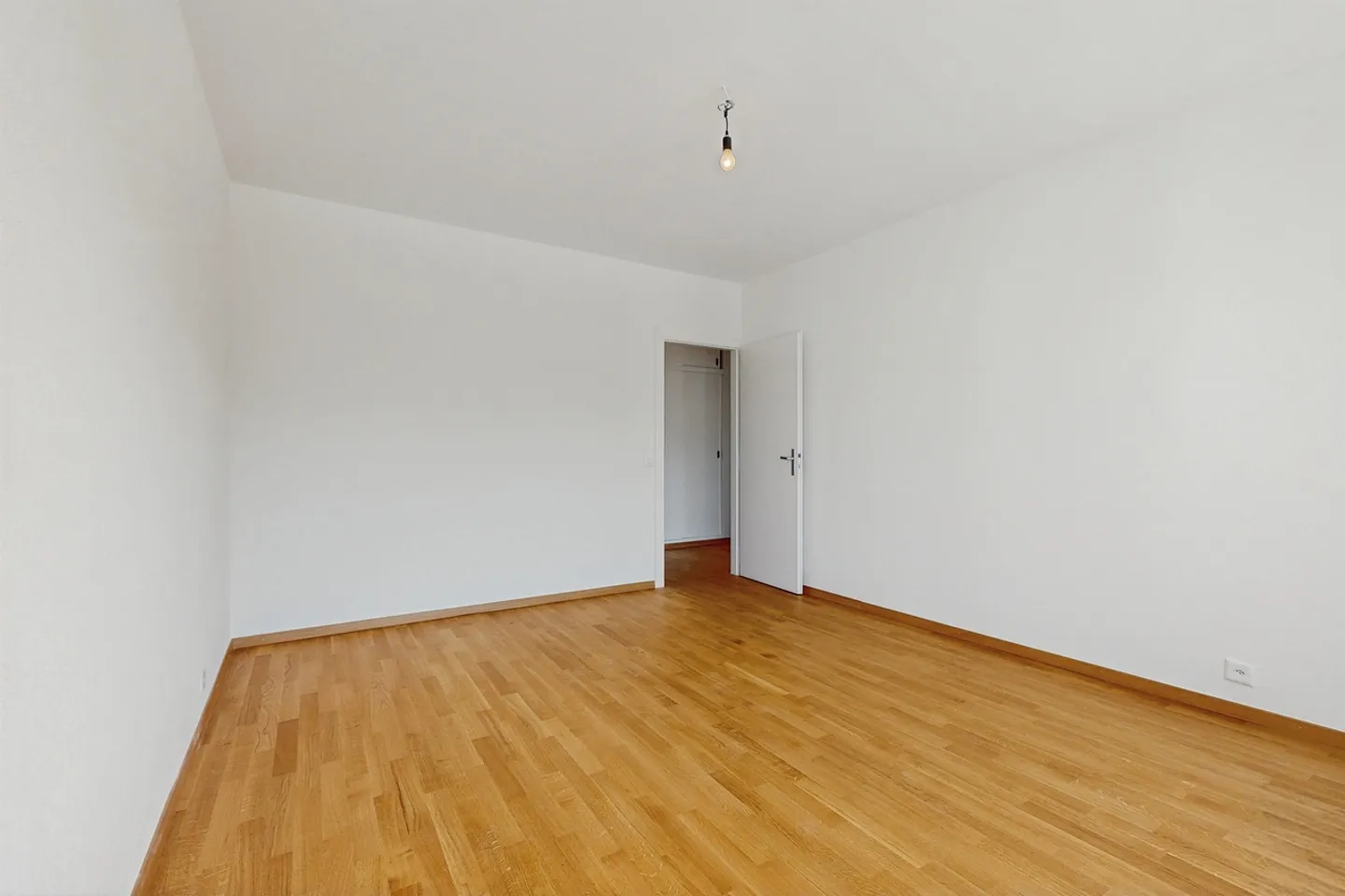 Superb family accommodation with unobstructed view - Photo 4 of 6