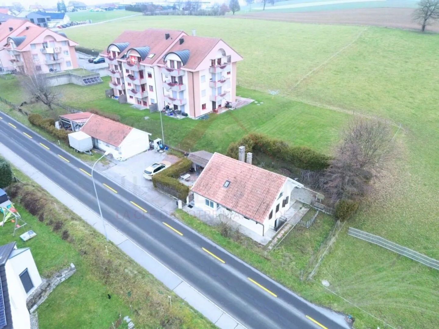 «Ihr Wohntraum in Chénens - Natur, Ruhe und Lebensqualität» - Foto 1 von 13