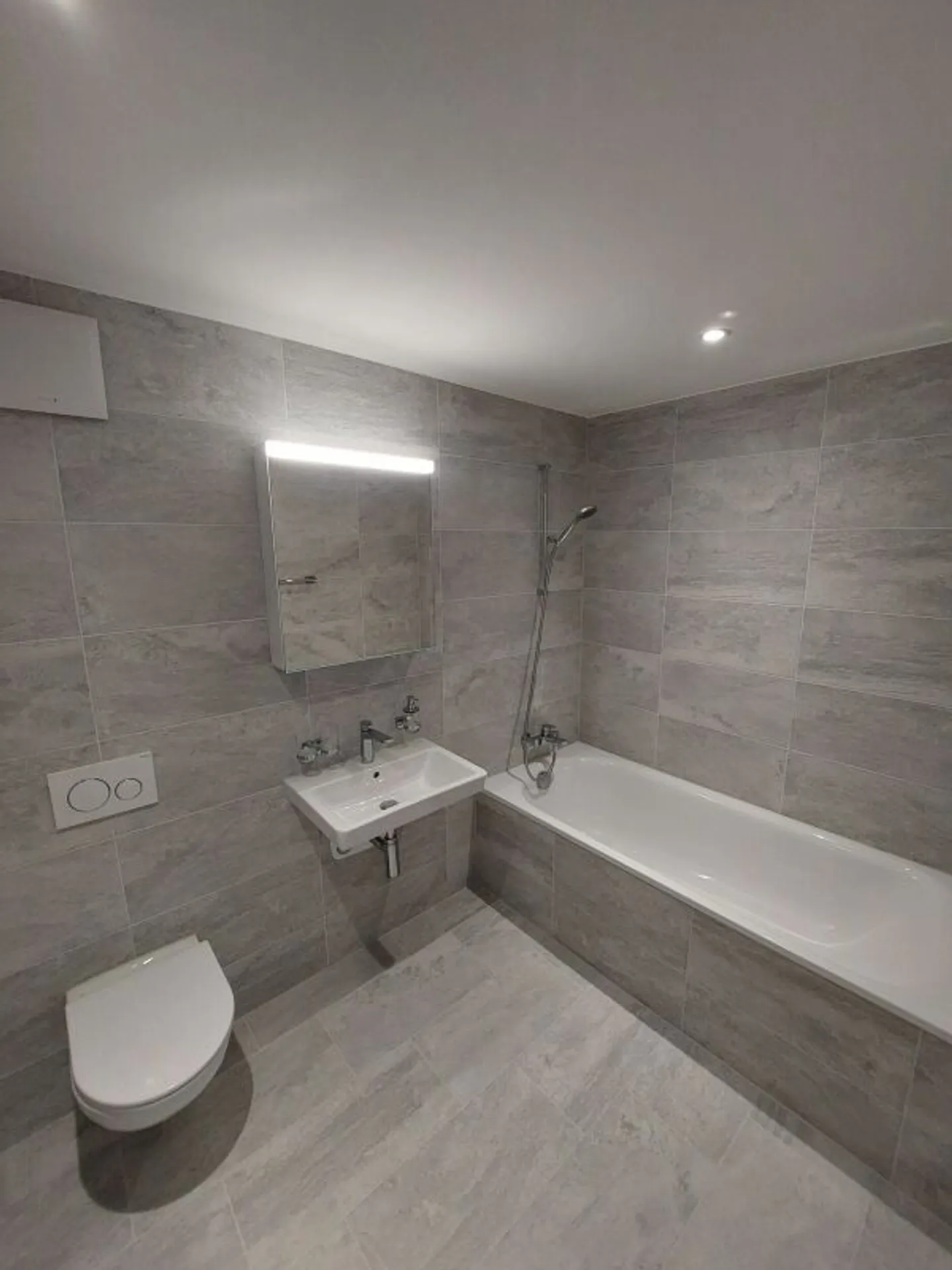 Bright 3.5-room new apartment near Escher Wyss Platz - First rental - Photo 8 of 11