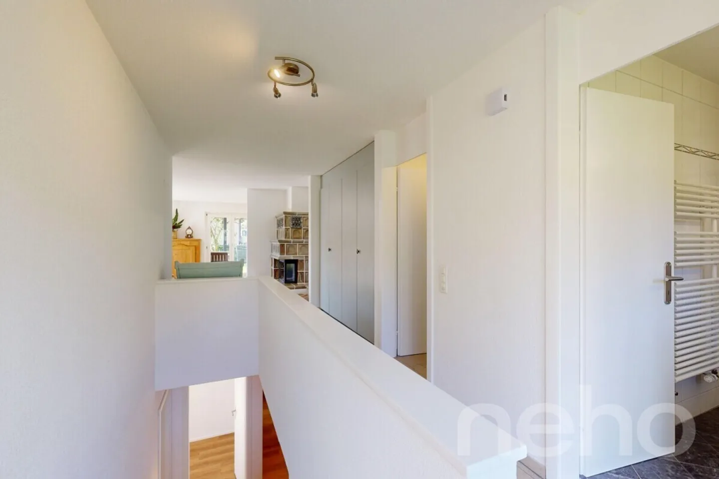 Beautiful 9-room single-family home with a separate apartment in Madetswil (ZH) - Photo 8 of 12