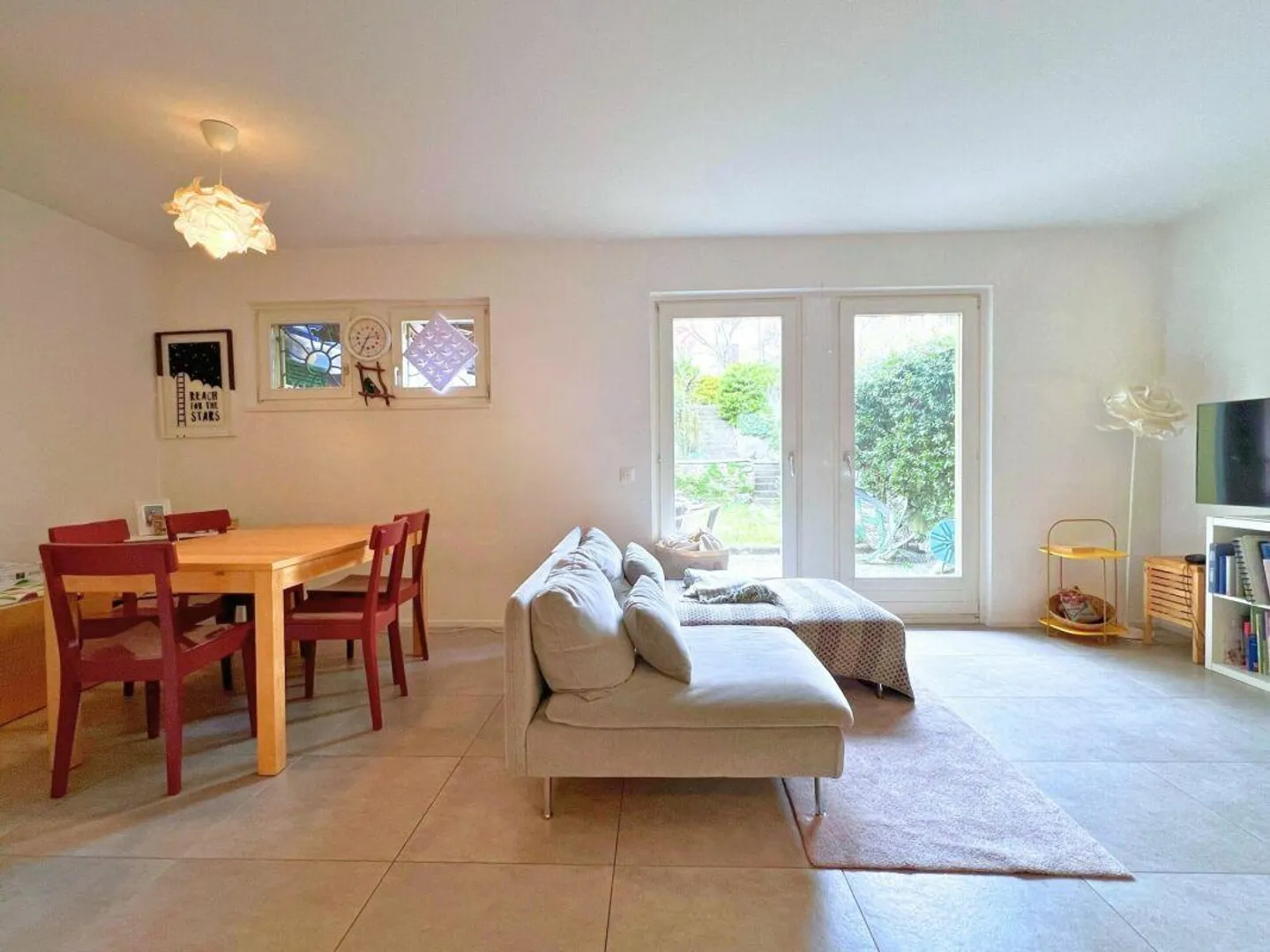 Charming core house for rent, with garden - Photo 1 of 14