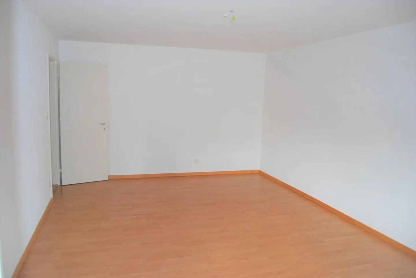 Superbe appartement individuel : pièces lumineuses, ascenseur, possibilités d'achat idéales... - Photo 6 sur 9