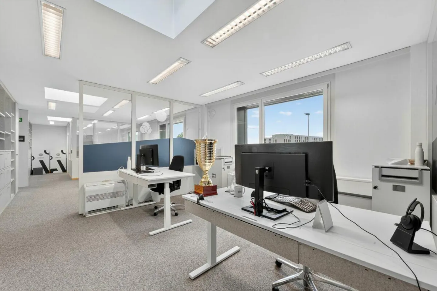 Propriété de bureau et commerciale attrayante à Kriens - Photo 6 sur 9
