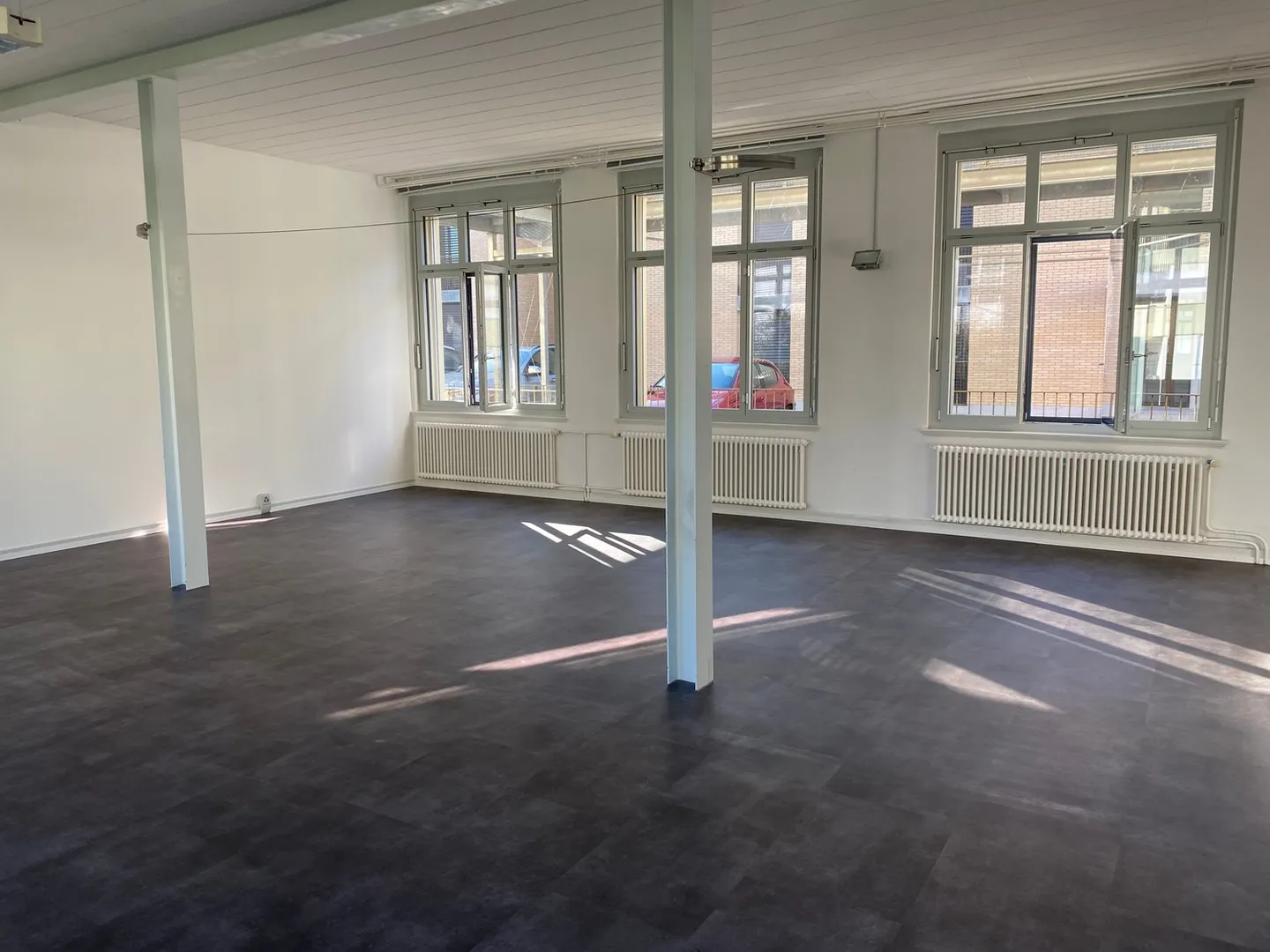 Vielseitig nutzbarer Gewerberaum in Schöftland - Foto 5 von 6