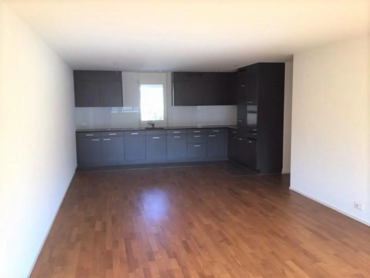 4.5 Room Apartment - Photo 4 of 11
